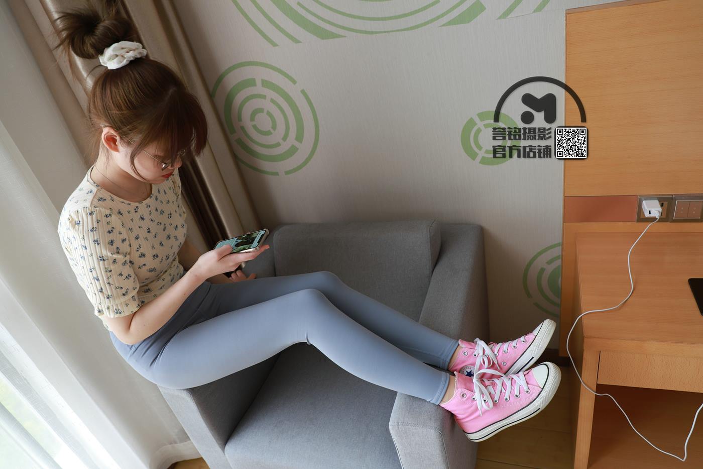 图片[101]-[誉铭传媒]袜足摄影 2020年《06.18 专享作品1》[100P] – 速更版-美库