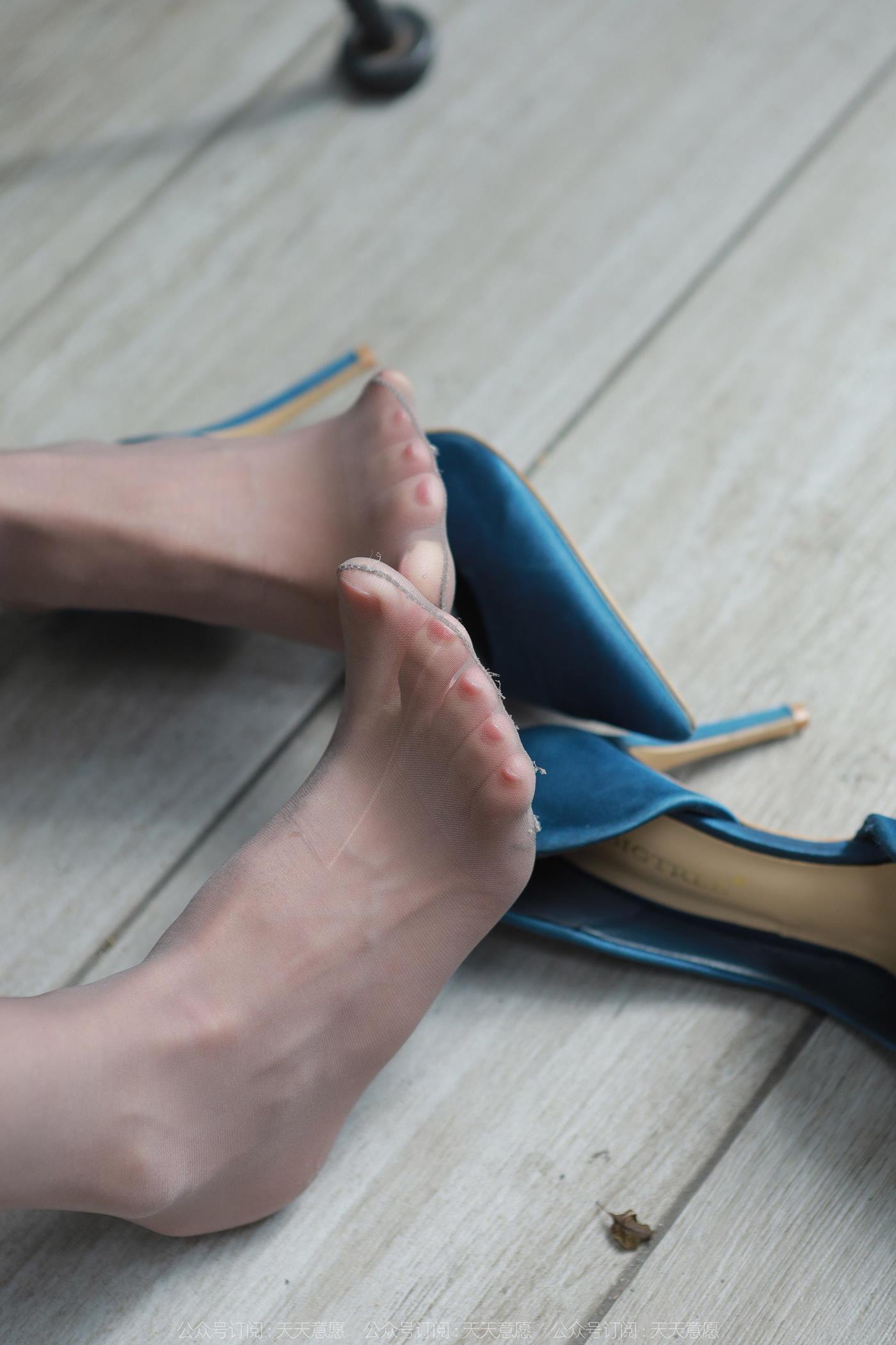 图片[33]-[IESS异思趣向] 2022.10.28 丝享家1251：团团《灰思旗袍》[80P] – 速更版-美库