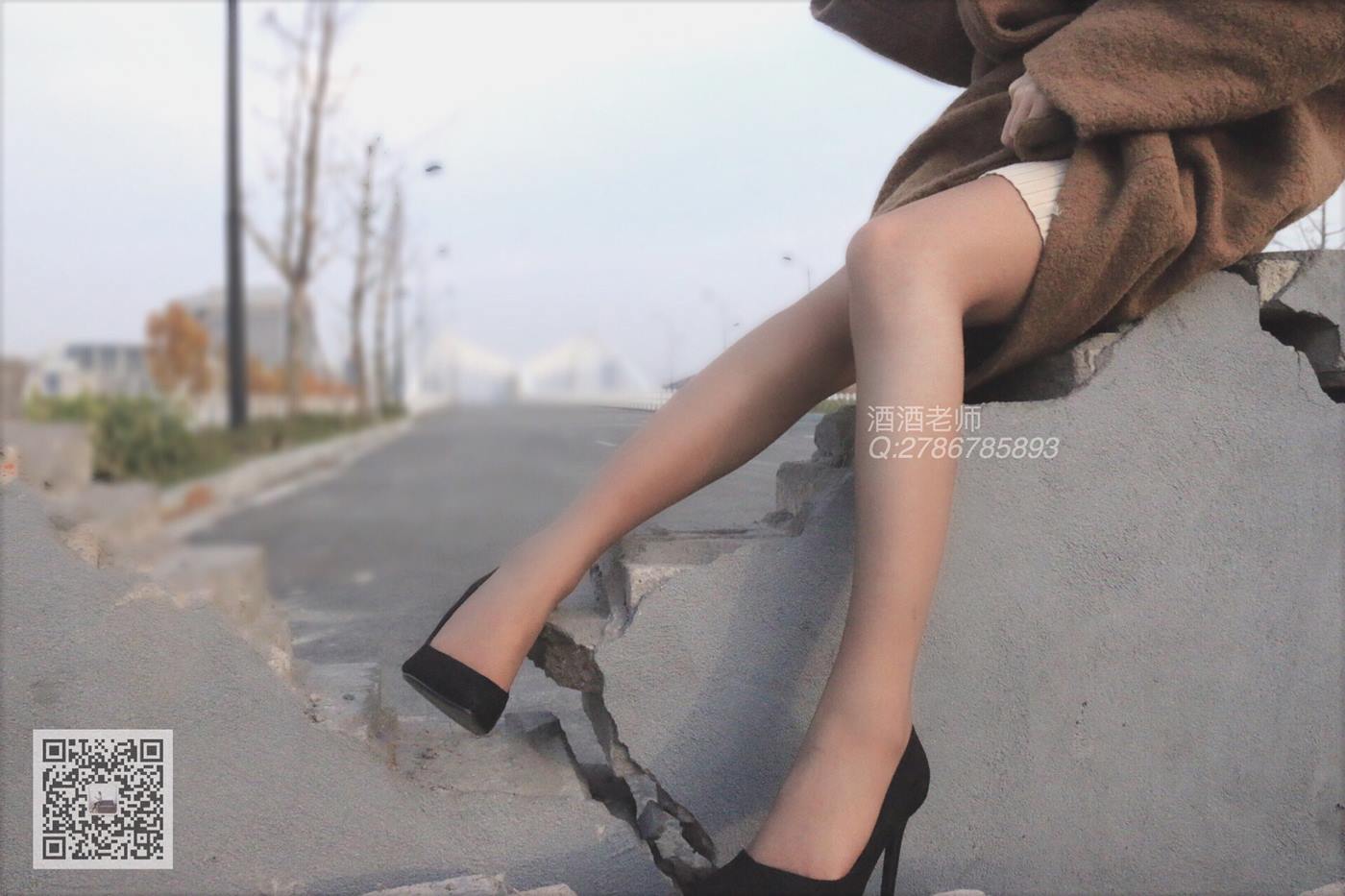 图片[38]-美腿博主@酒酒老师 公路丝拍&冬季恋歌 [45P] – 速更版-美库