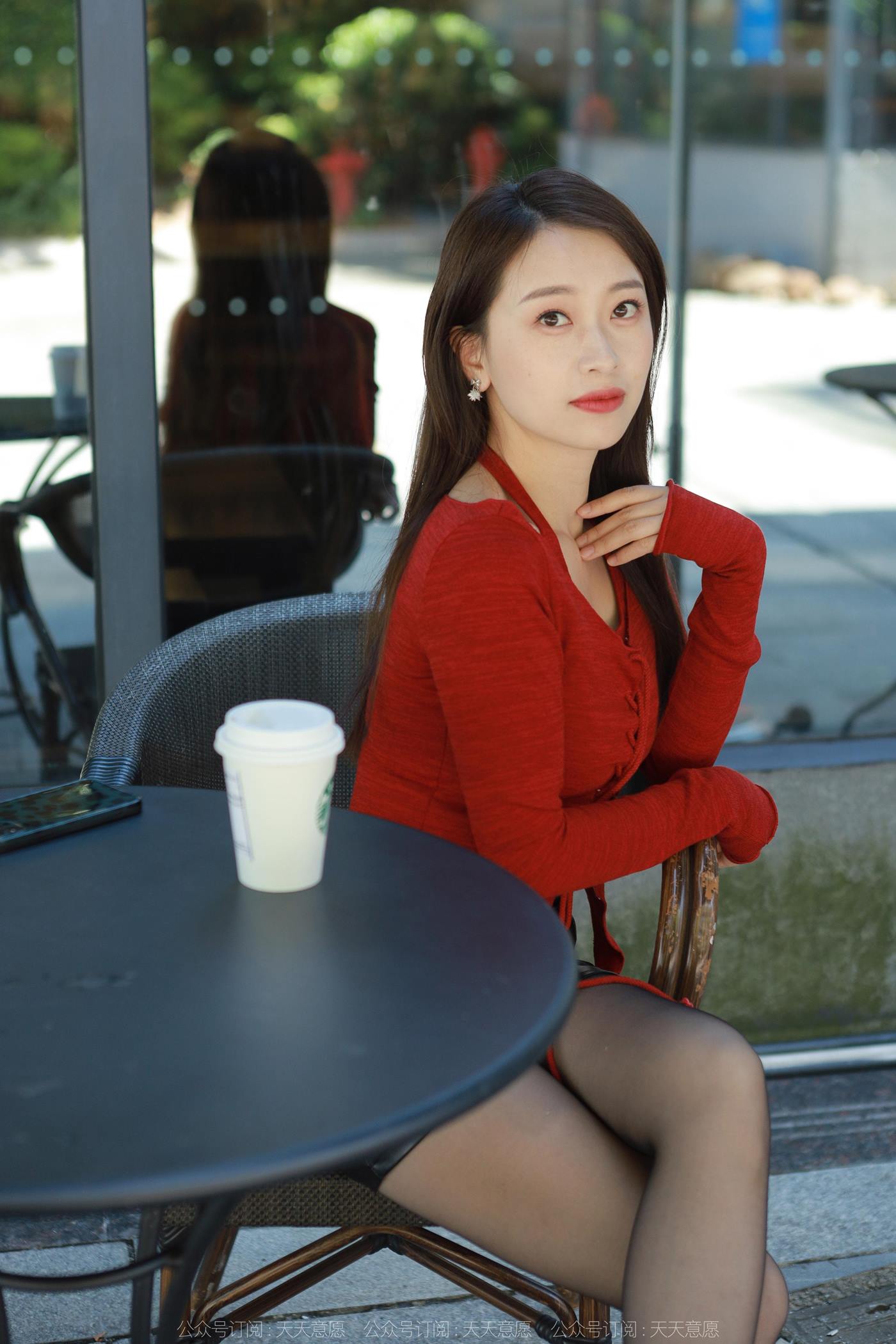 图片[87]-[IESS异思趣向] 2022.10.30 丝享家1253：小婕《红与黑的纠缠》[90P] – 速更版-美库