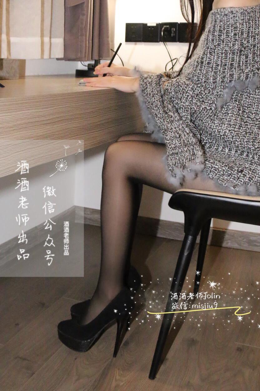 图片[15]-美腿博主@酒酒老师 《嘿丝教师初尝厚底高跟》 [66P] – 速更版-美库