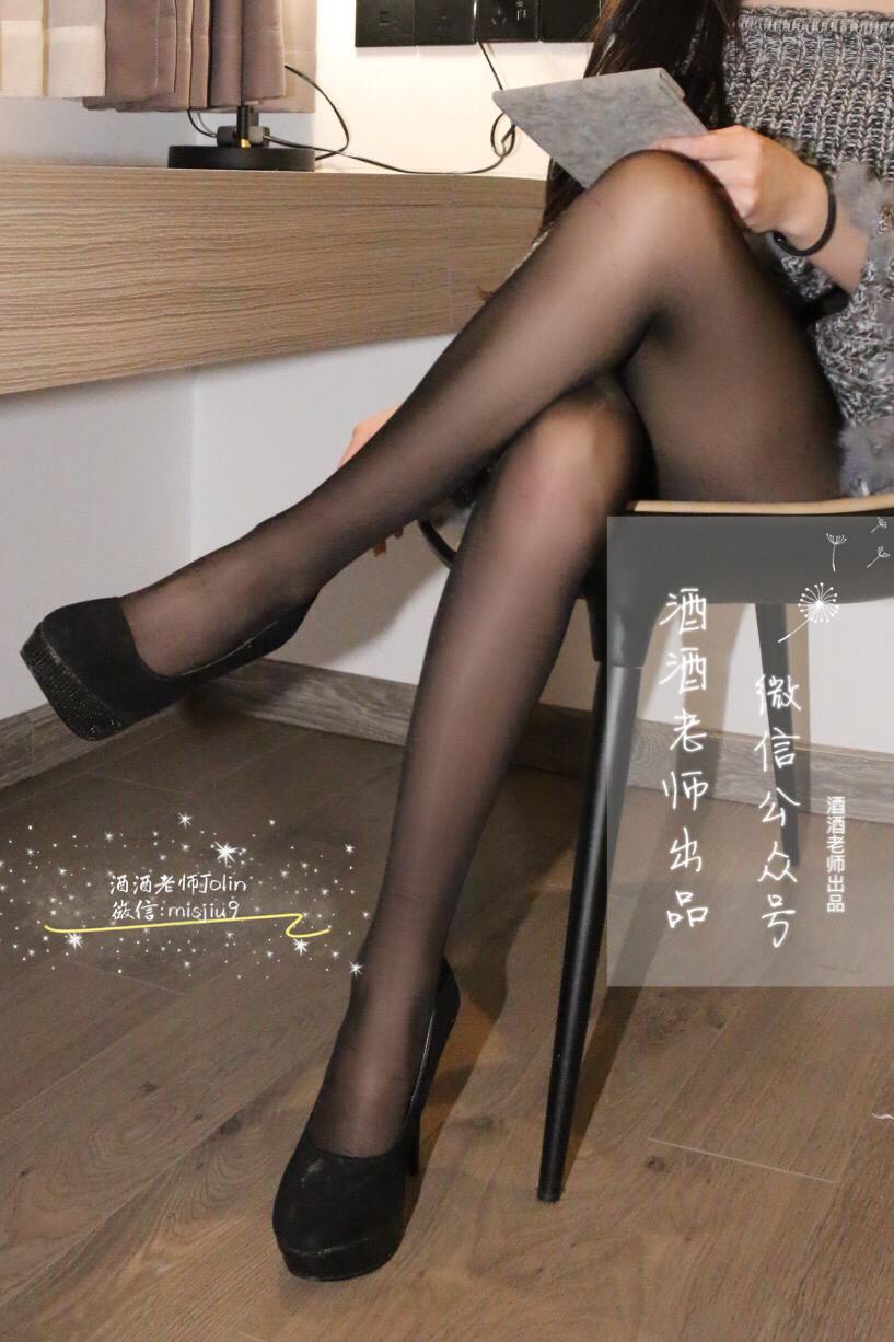 图片[16]-美腿博主@酒酒老师 《嘿丝教师初尝厚底高跟》 [66P] – 速更版-美库