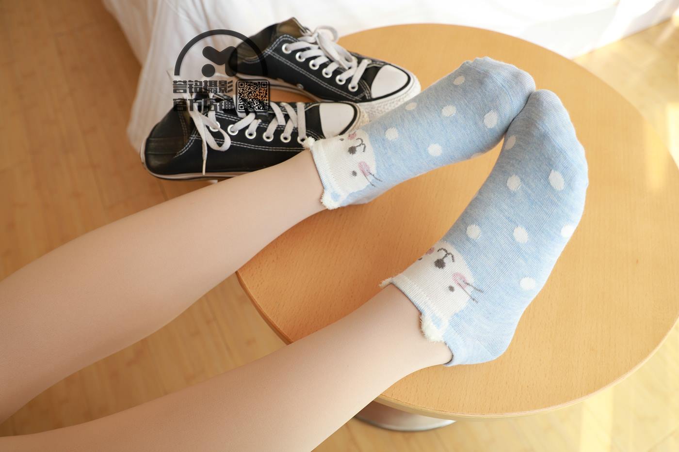 图片[22]-[誉铭传媒]袜足摄影 2020年《10.03 定制作品》[88P] – 速更版-美库