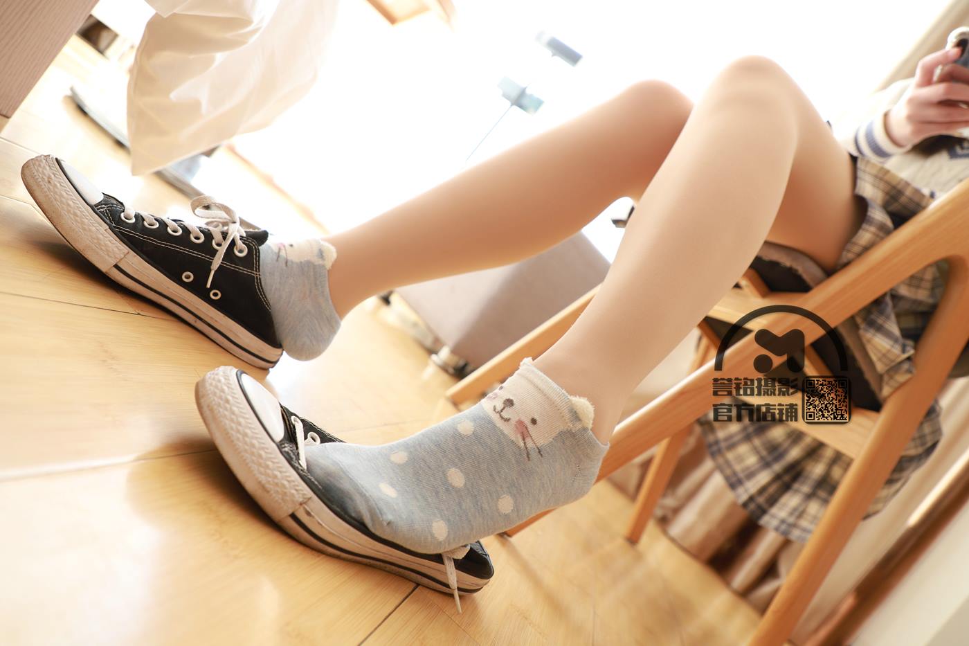 图片[27]-[誉铭传媒]袜足摄影 2020年《10.03 定制作品》[88P] – 速更版-美库