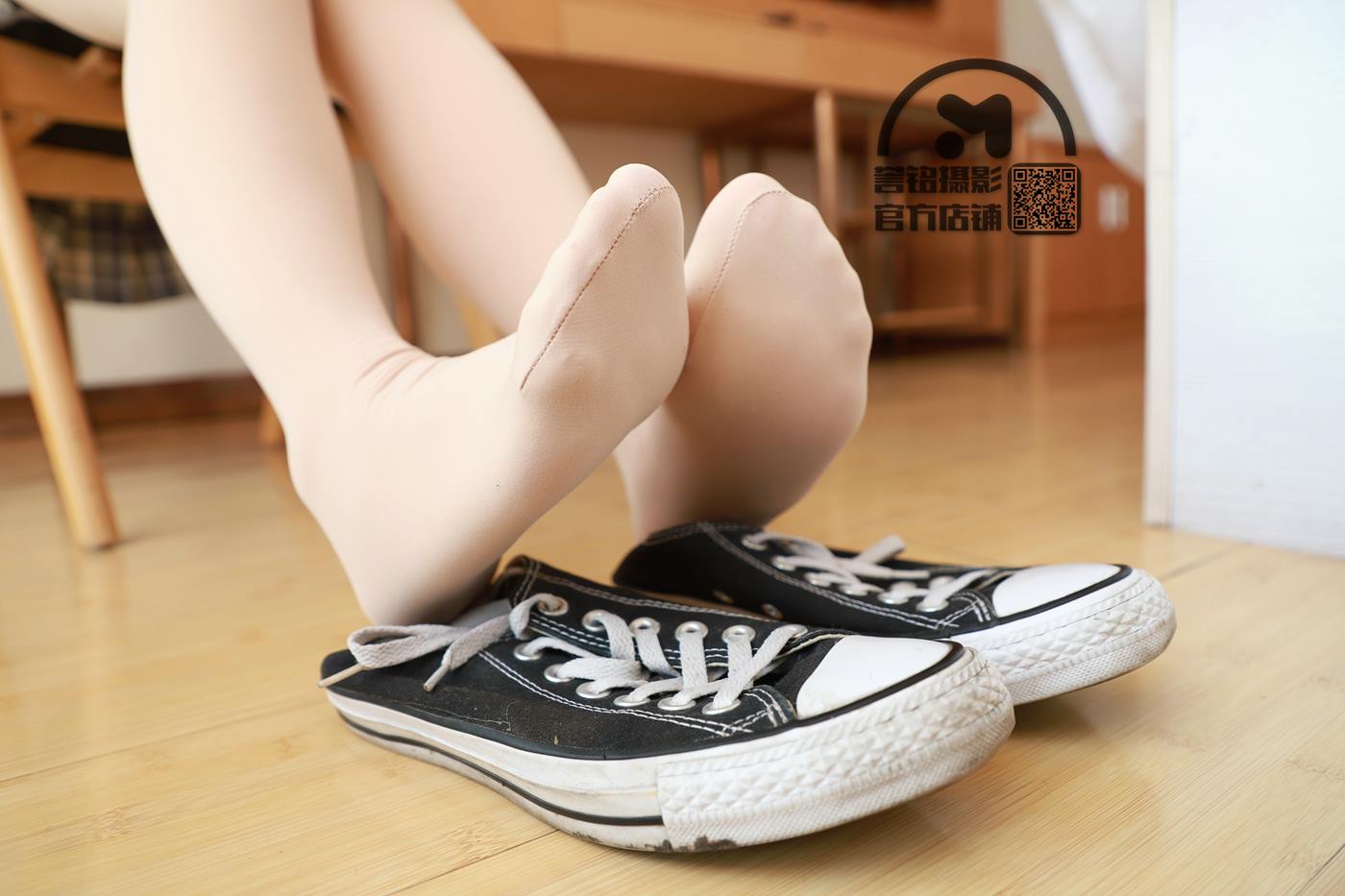 图片[56]-[誉铭传媒]袜足摄影 2020年《10.03 定制作品》[88P] – 速更版-美库