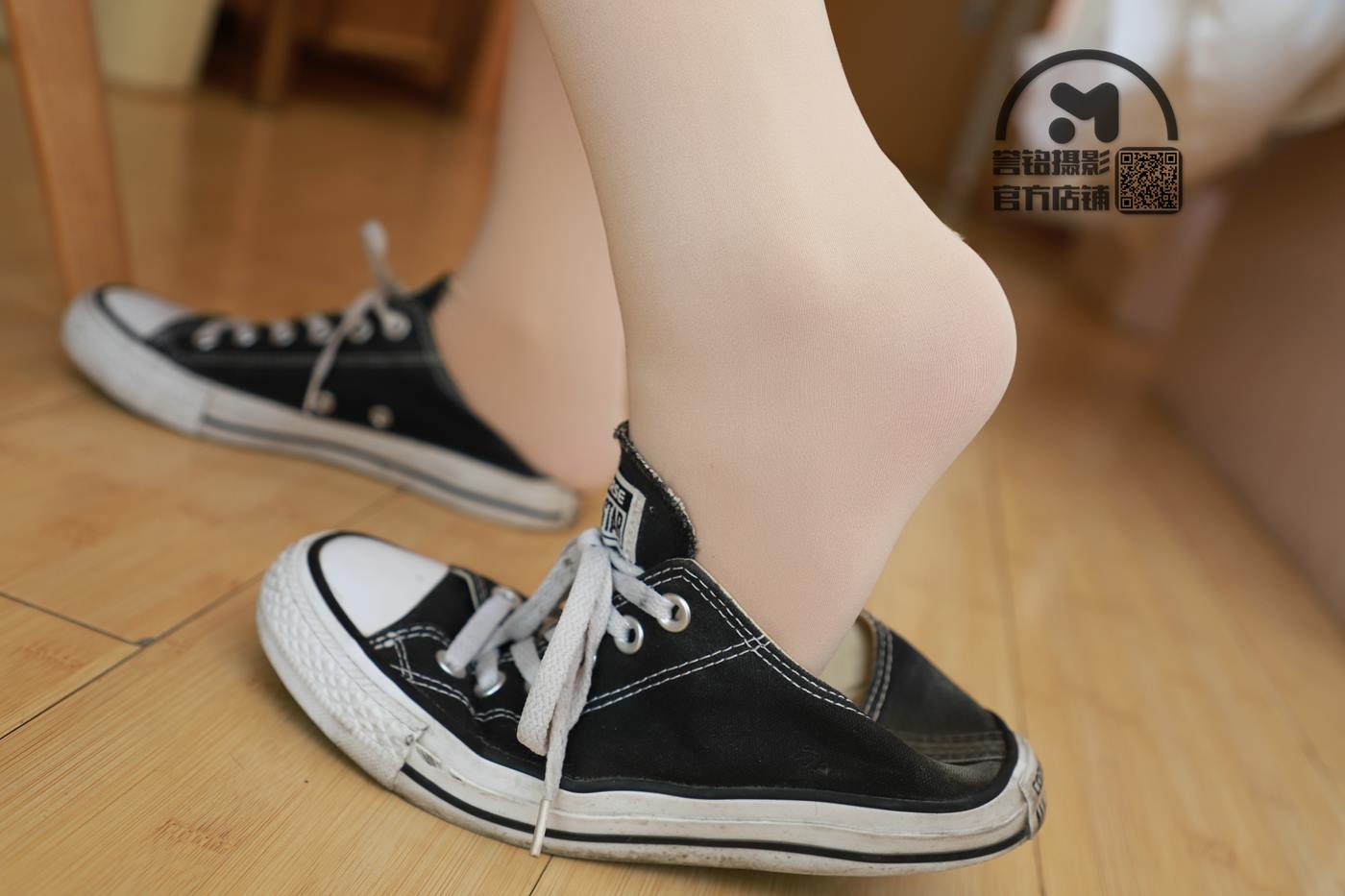 图片[62]-[誉铭传媒]袜足摄影 2020年《10.03 定制作品》[88P] – 速更版-美库