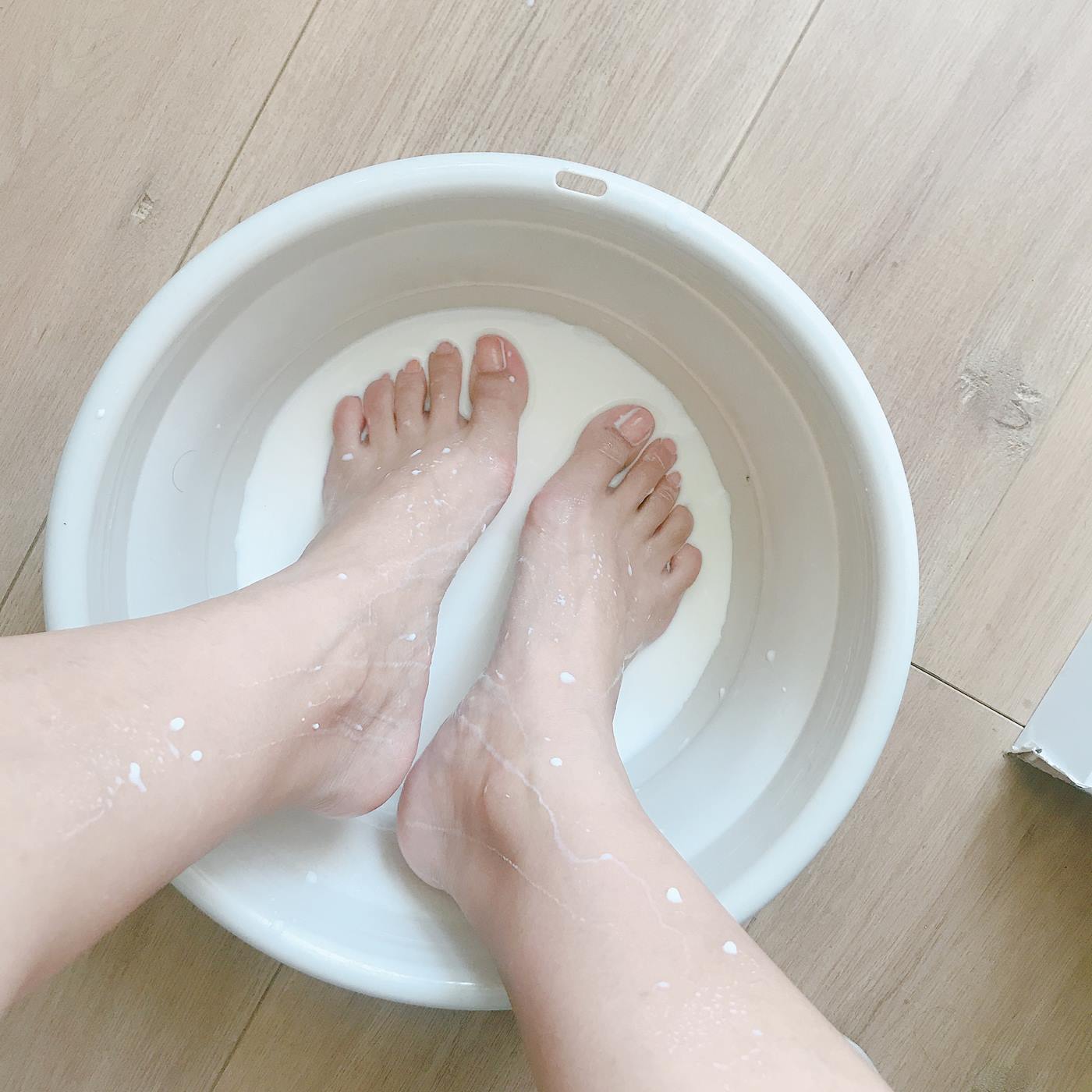 图片[65]-网紅Coser@安乔乔儿(Nia乔乔) 牛奶洗脚[102P] – 速更版-美库