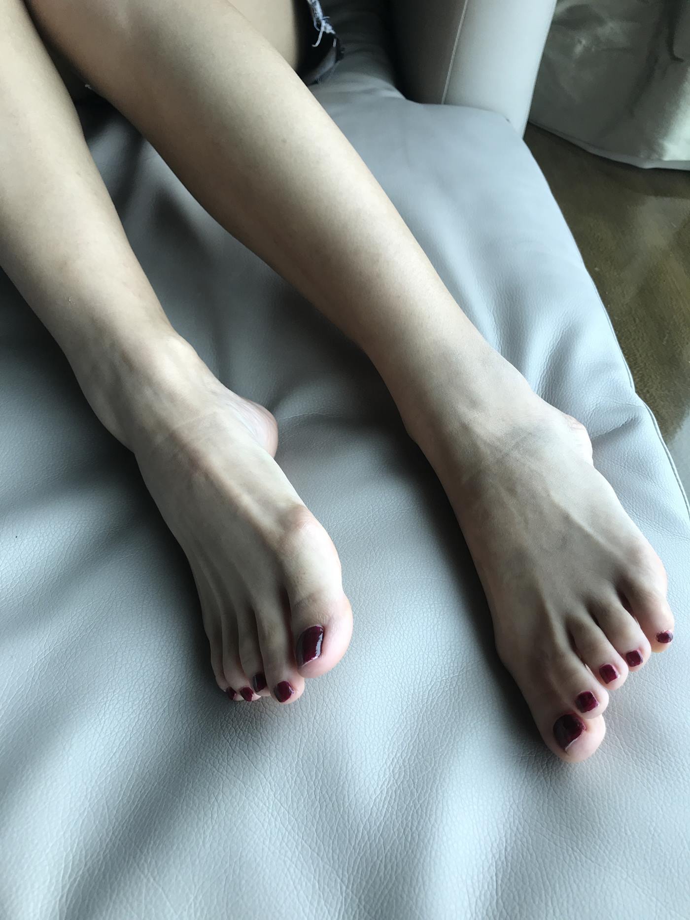 图片[111]-网紅Coser@安乔乔儿(Nia乔乔) 船袜足秀[145P] – 速更版-美库