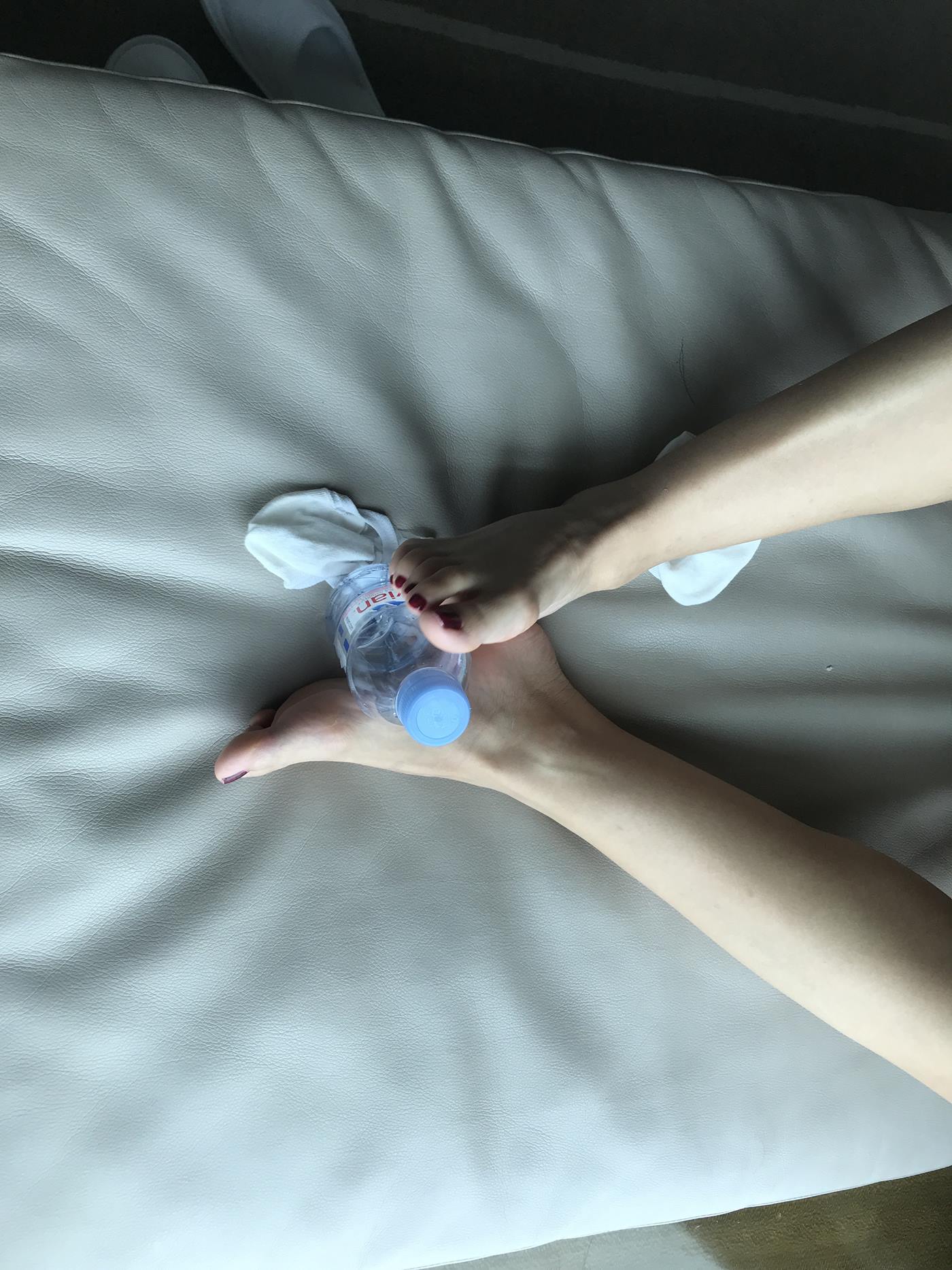 图片[135]-网紅Coser@安乔乔儿(Nia乔乔) 船袜足秀[145P] – 速更版-美库