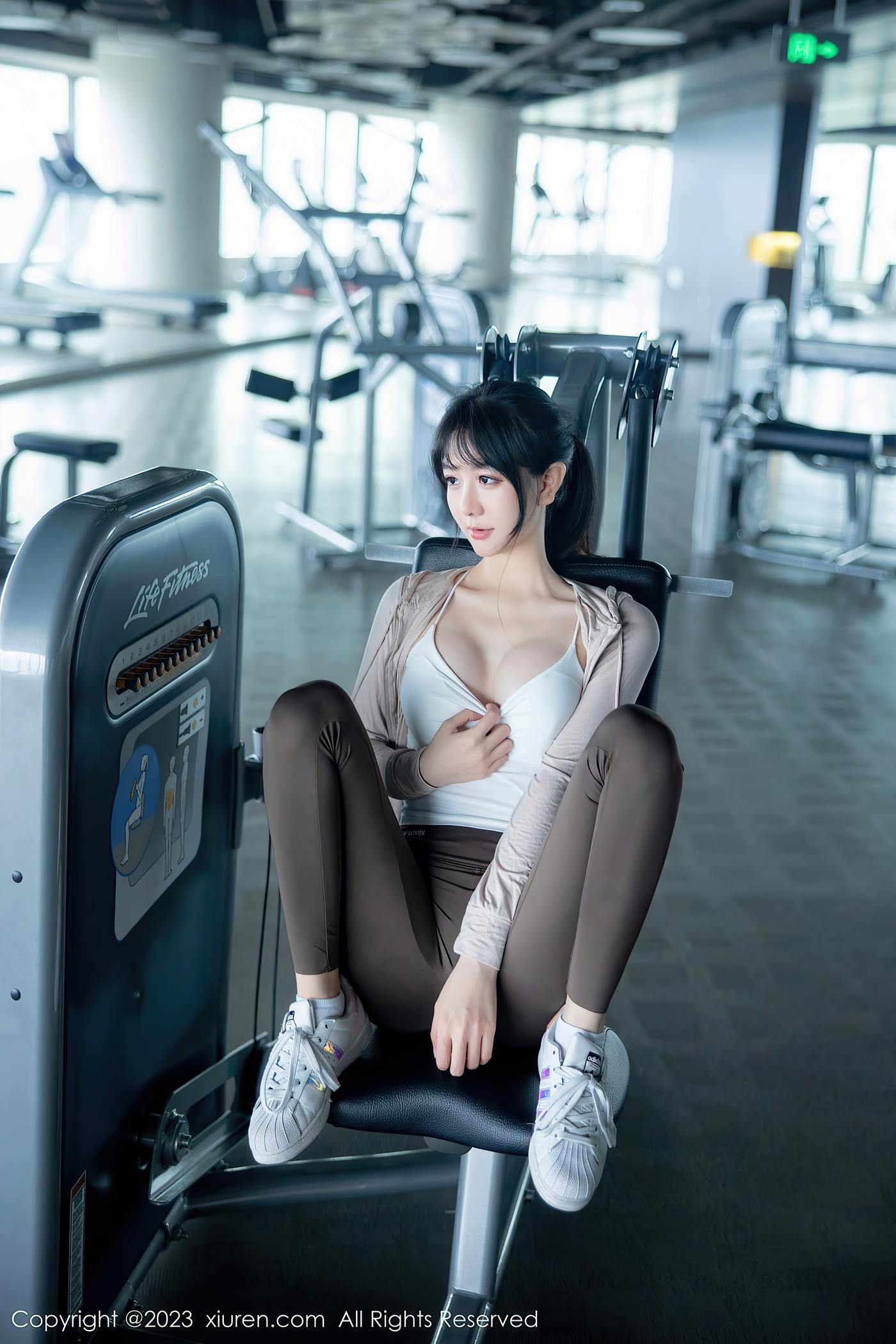 图片[27]-[Xiuren秀人网]2023.05.05 NO.6683 幼幼[65+1P] – 速更版-美库