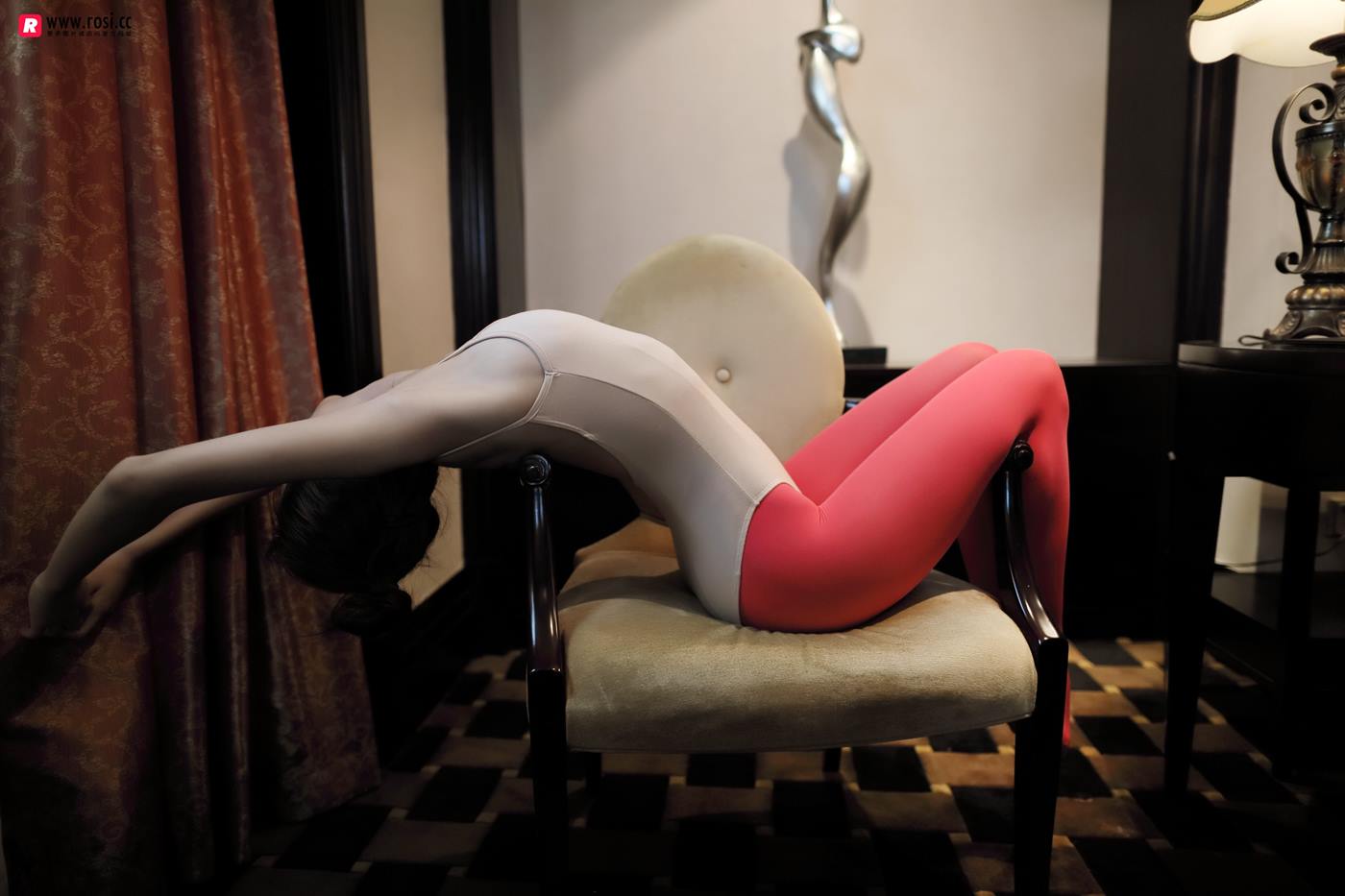 图片[32]-[ROSI写真] 艺学妹系列 2018.10.02 No.0024 [35P] – 速更版-美库