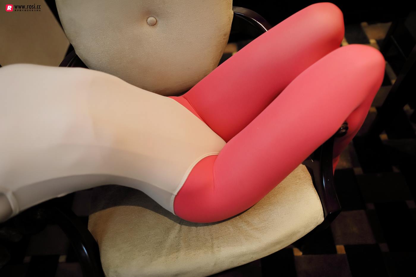 图片[34]-[ROSI写真] 艺学妹系列 2018.10.02 No.0024 [35P] – 速更版-美库