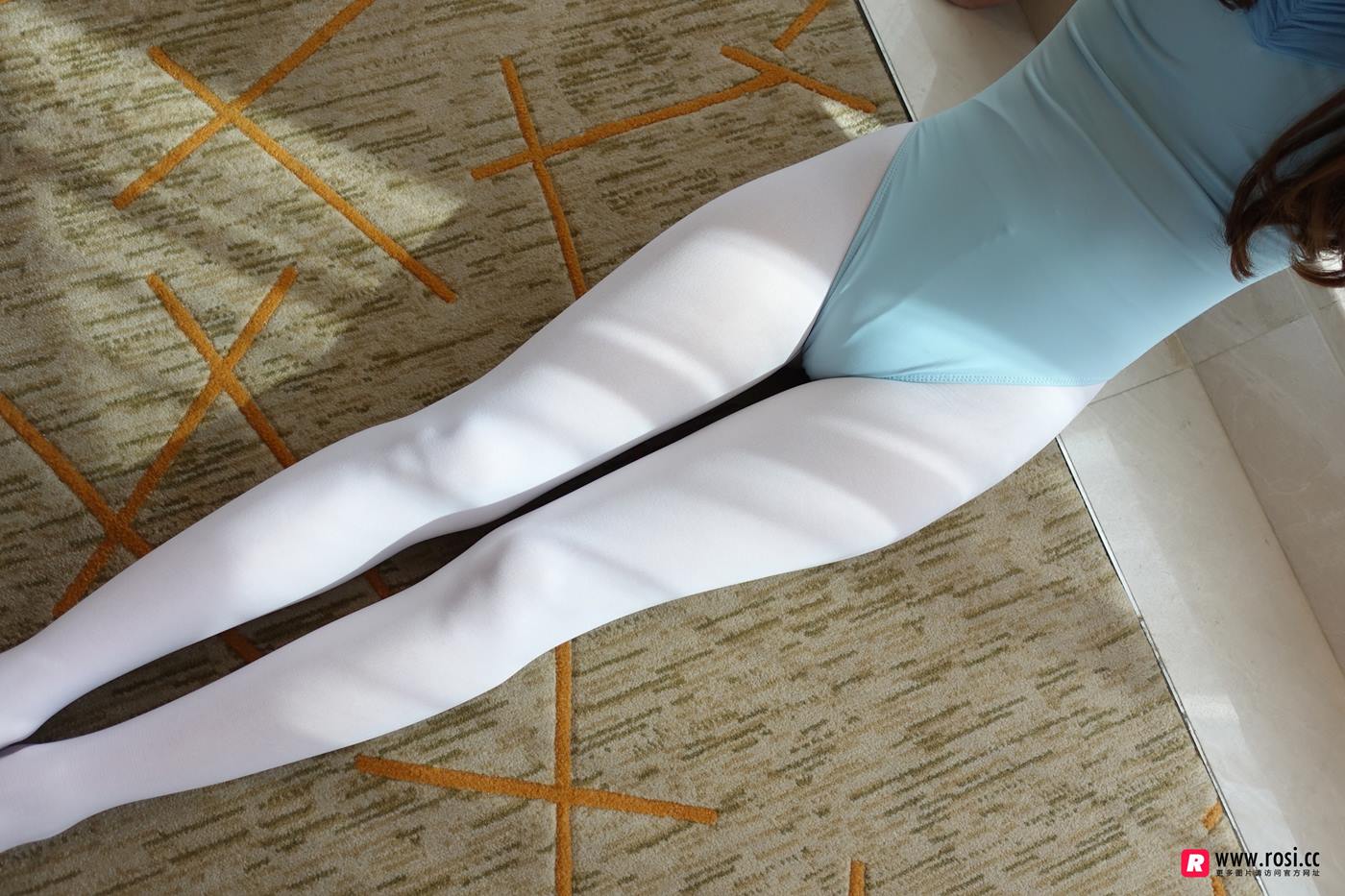 图片[27]-[ROSI写真] 艺学妹系列 2018.10.17 NO.0027 [42P] – 速更版-美库