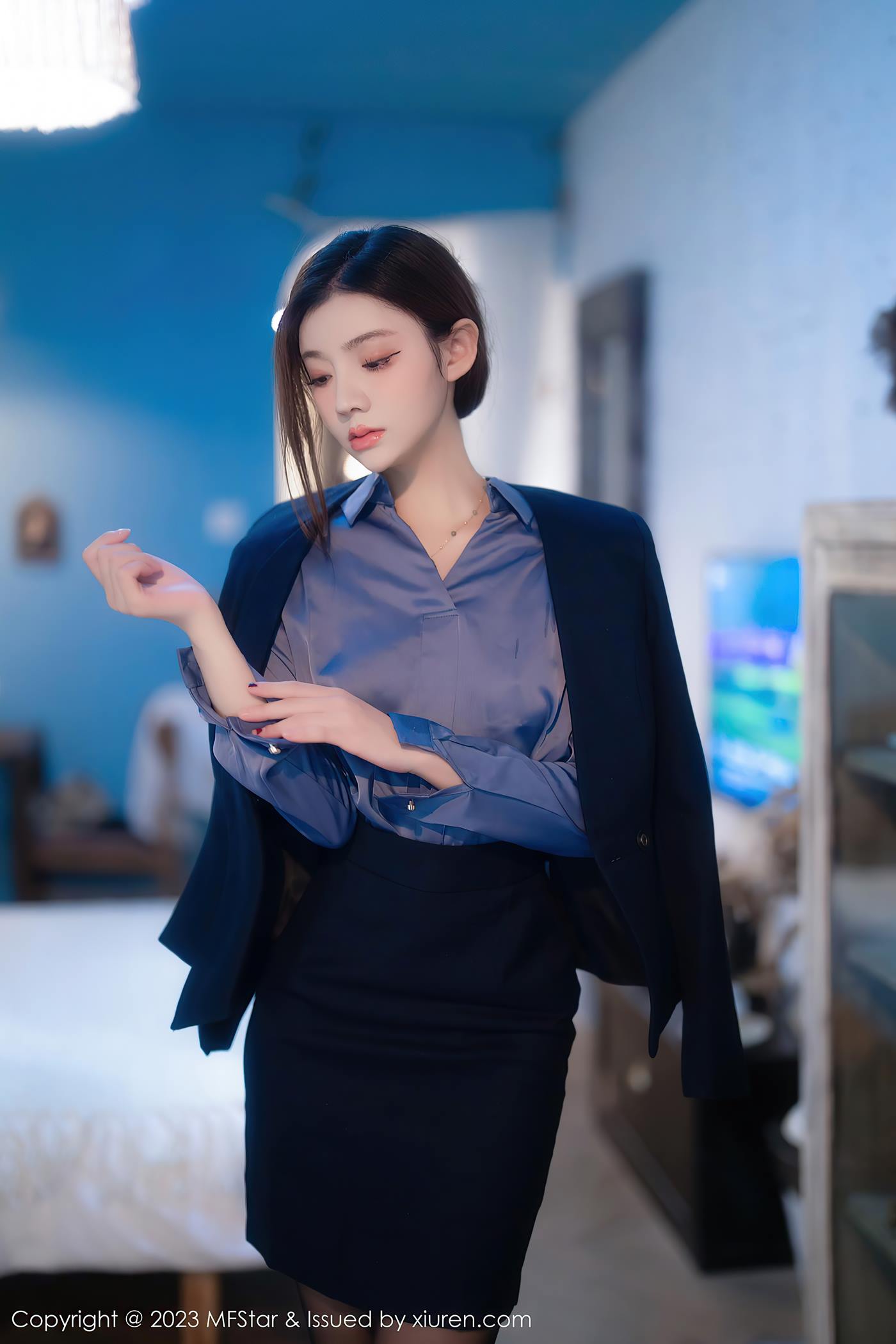 图片[22]-[MFStar模范学院] 2023.04.18 VOL.610 加朵babe 短裙美腿[27P] – 速更版-美库