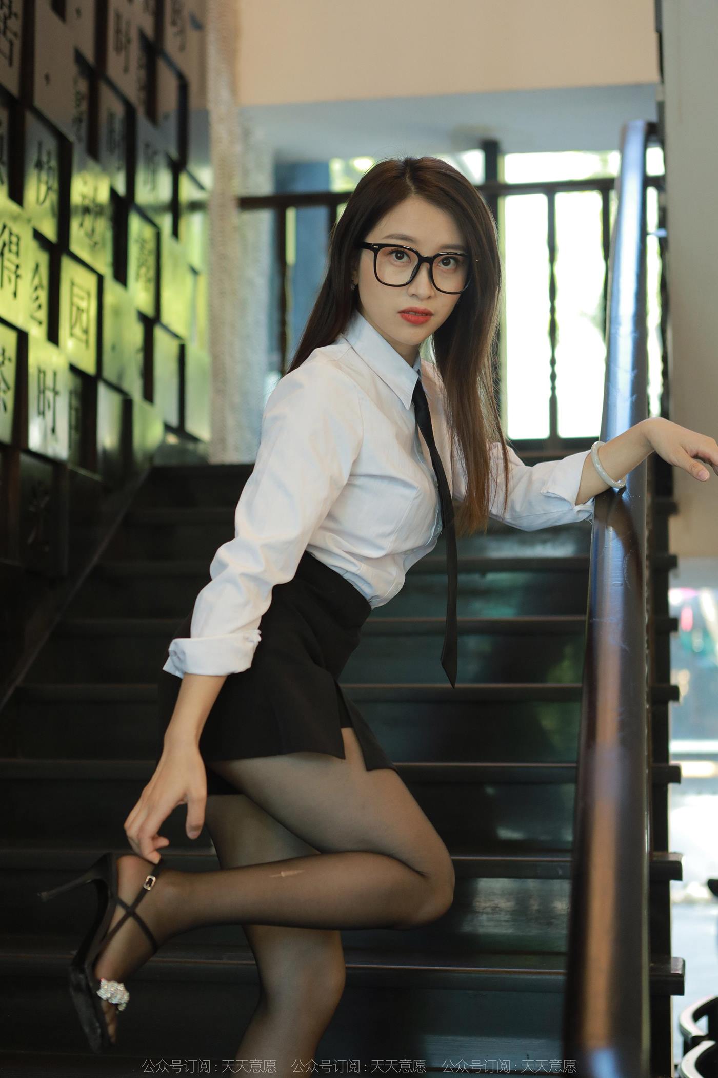 图片[35]-[IESS异思趣向] 2022.11.05 丝享家1259：小婕《可爱玉姐》[87P] – 速更版-美库