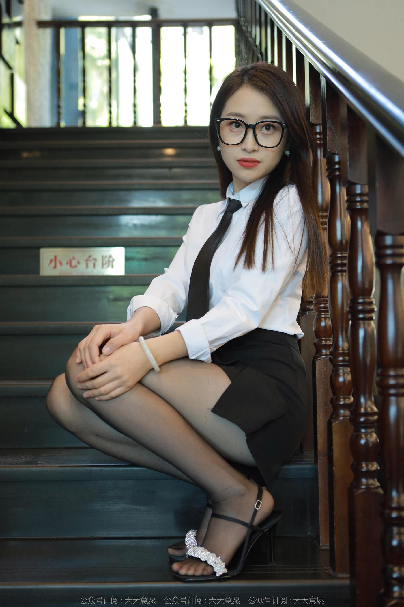 图片[39]-[IESS异思趣向] 2022.11.05 丝享家1259：小婕《可爱玉姐》[87P] – 速更版-美库