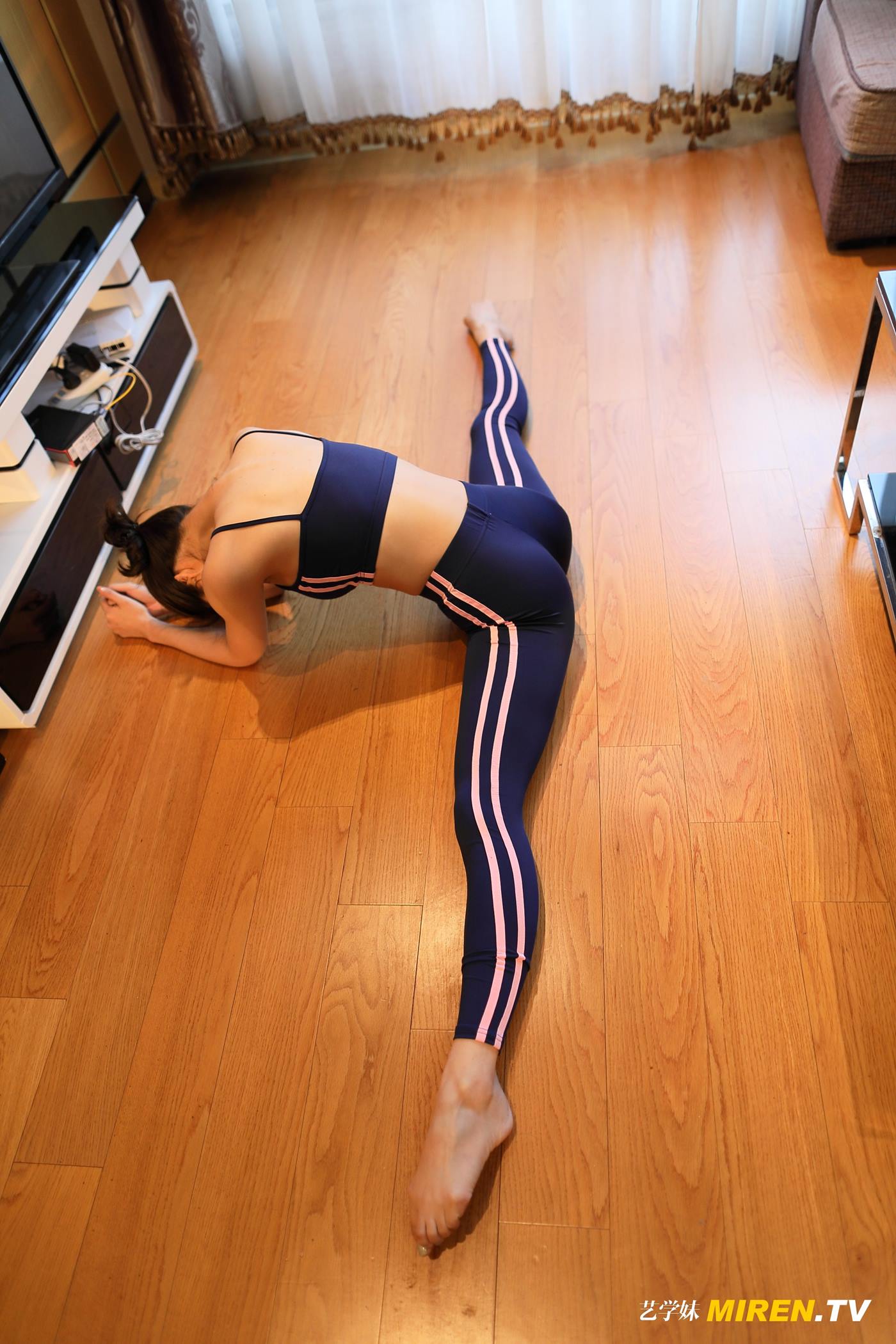 图片[40]-[ROSI艺学妹]2020.01.12 NO.044[38+1P] – 速更版-美库