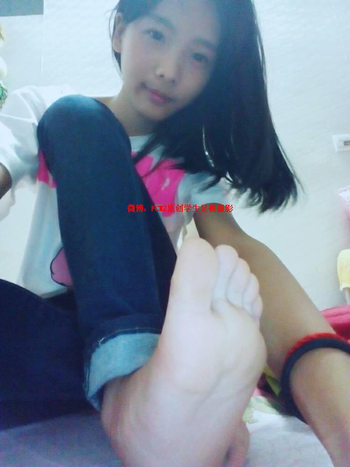 图片[45]-FCMZ原创学生足模摄影 No.019 咕噜 [72P] – 速更版-美库