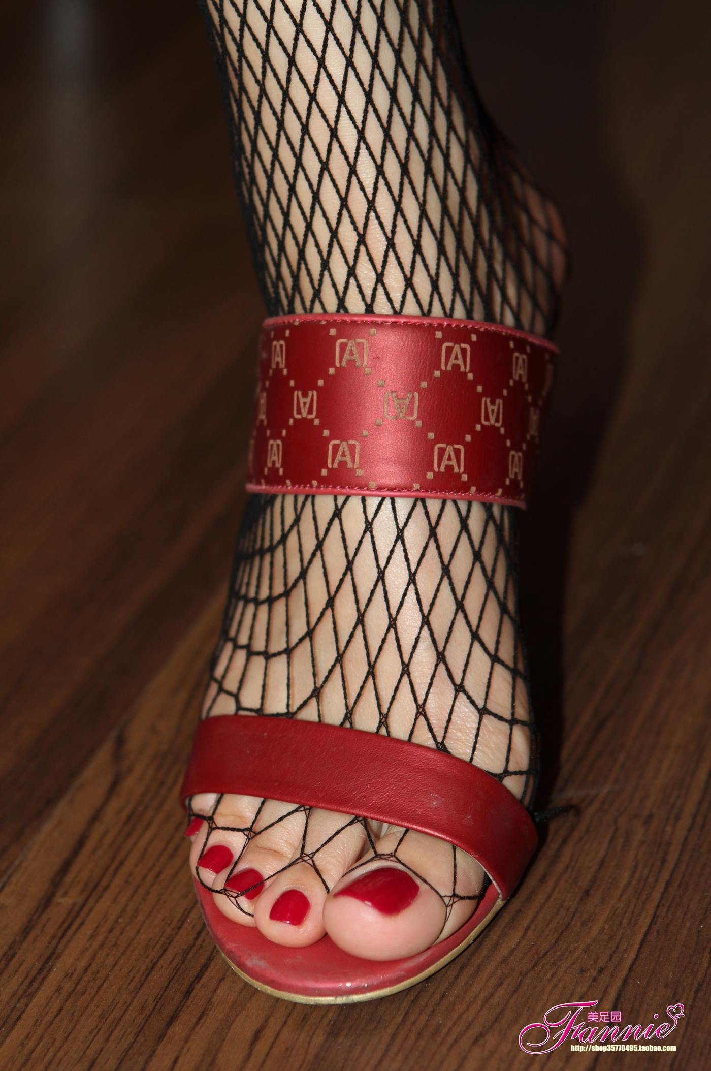 图片[66]-Fannie芬妮每足园 No.064 炽红莲 [78P] – 速更版-美库