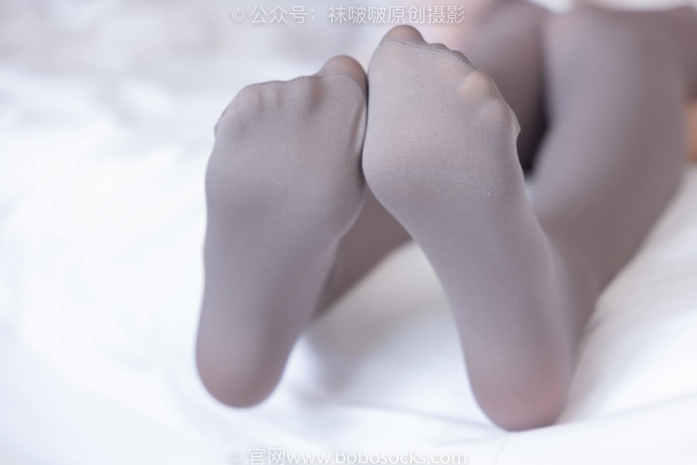 图片[123]-[BoBoSocks袜啵啵]NO.225 稚予-两双高跟鞋、厚灰丝[150P] – 速更版-美库