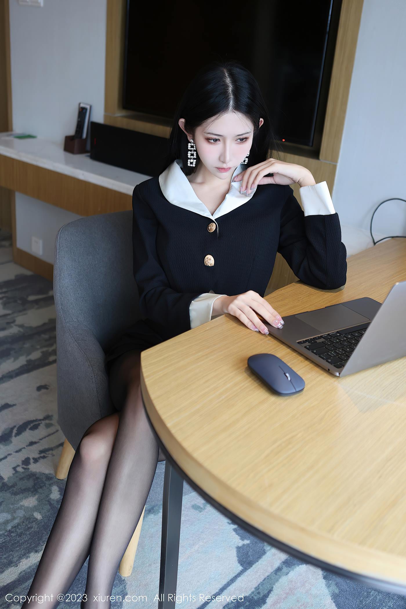 图片[31]-[Xiuren秀人网]2023.05.08 NO.6695 依娜Yina[35+1P] – 速更版-美库