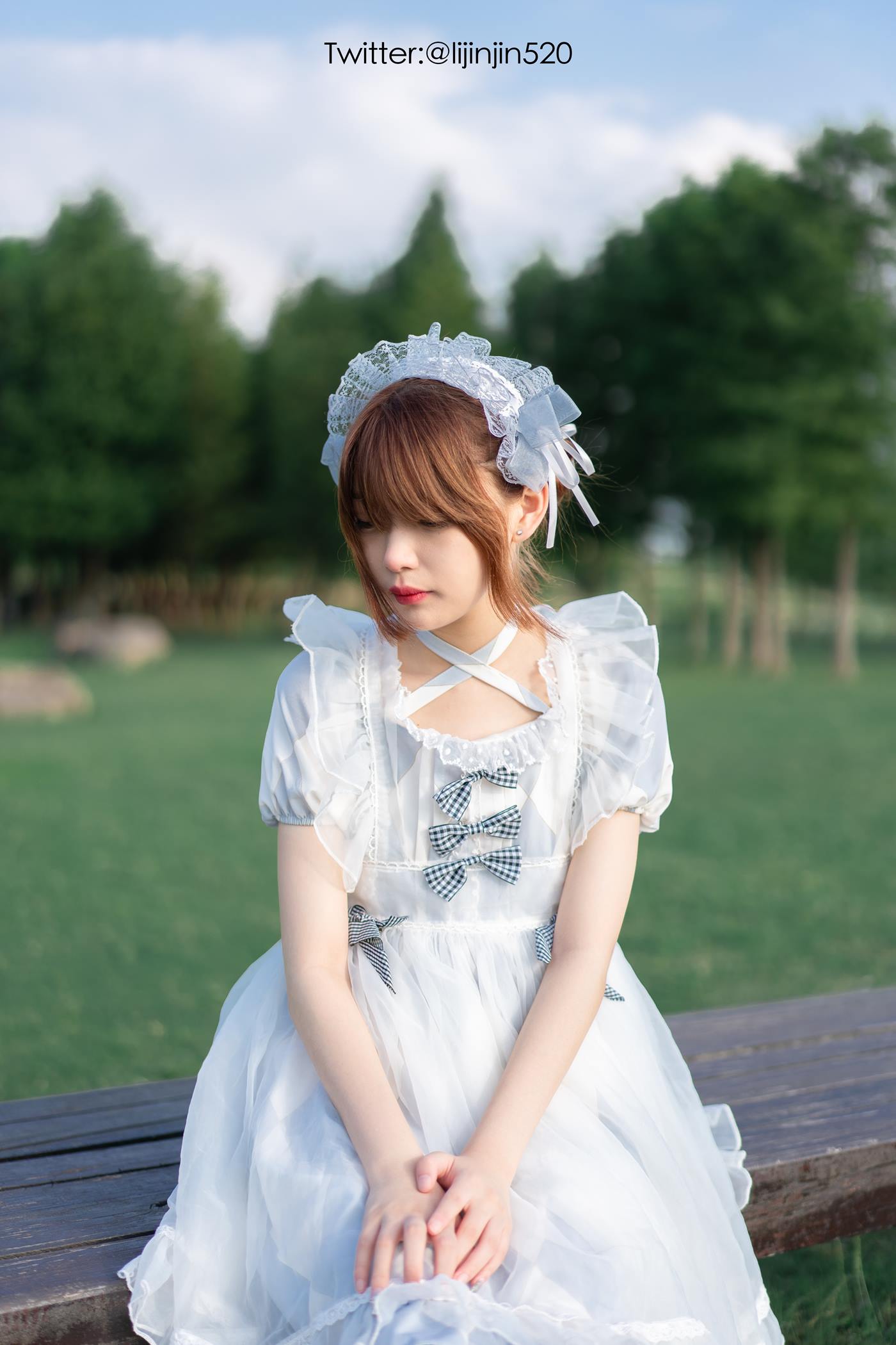 图片[14]-梨瑾瑾 – 草地[13P] – 速更版-美库