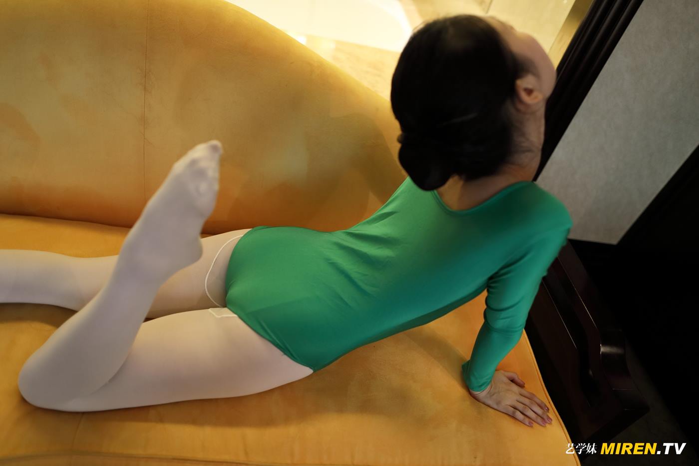 [ROSI艺学妹]2020.01.19 NO.051[44+1P] – 速更版-绅士图