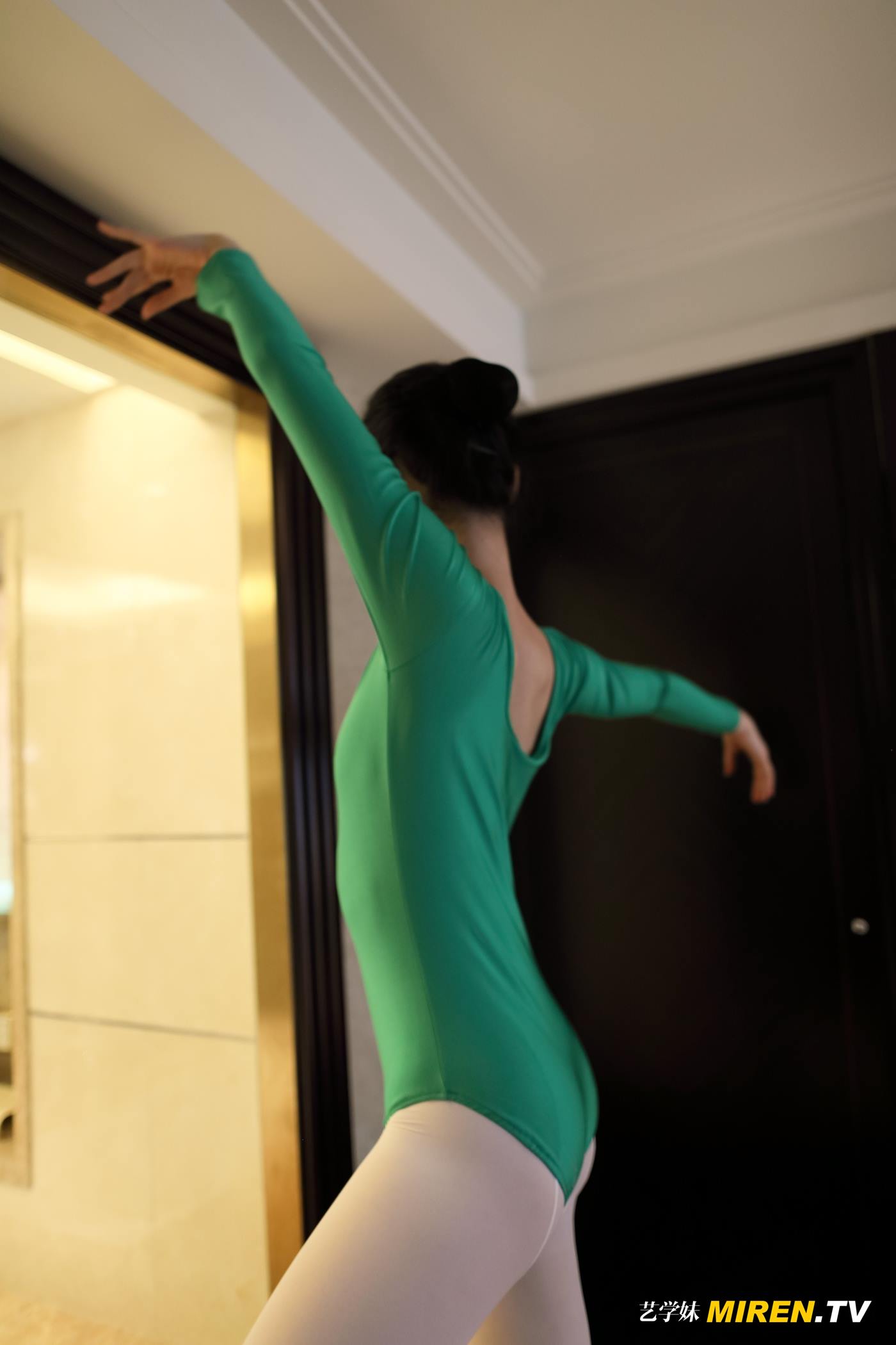 图片[31]-[ROSI艺学妹]2020.01.19 NO.051[44+1P] – 速更版-美库