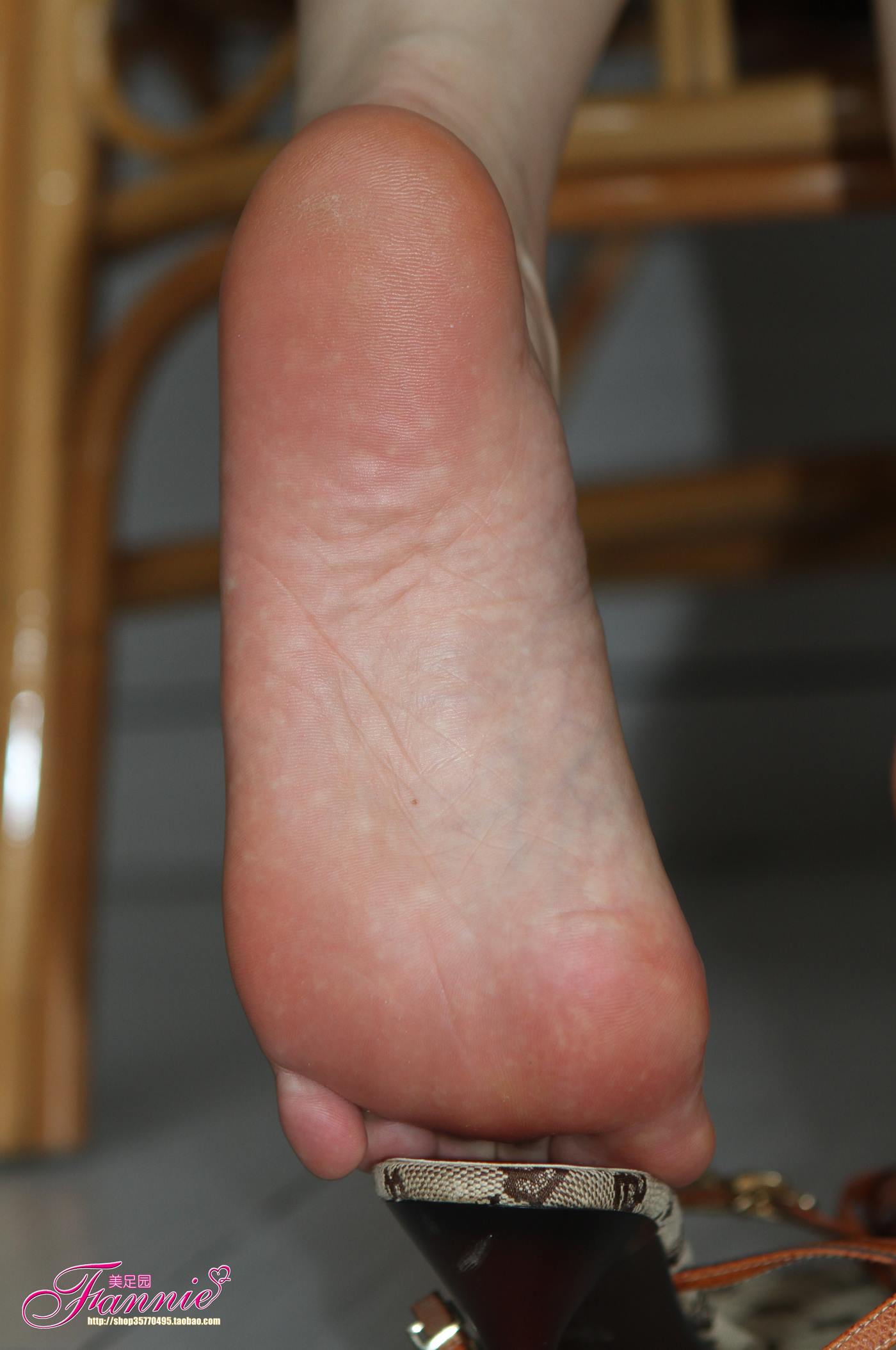 图片[49]-Fannie芬妮每足园 No.068 炽红莲高跟裸足1[59P] – 速更版-美库