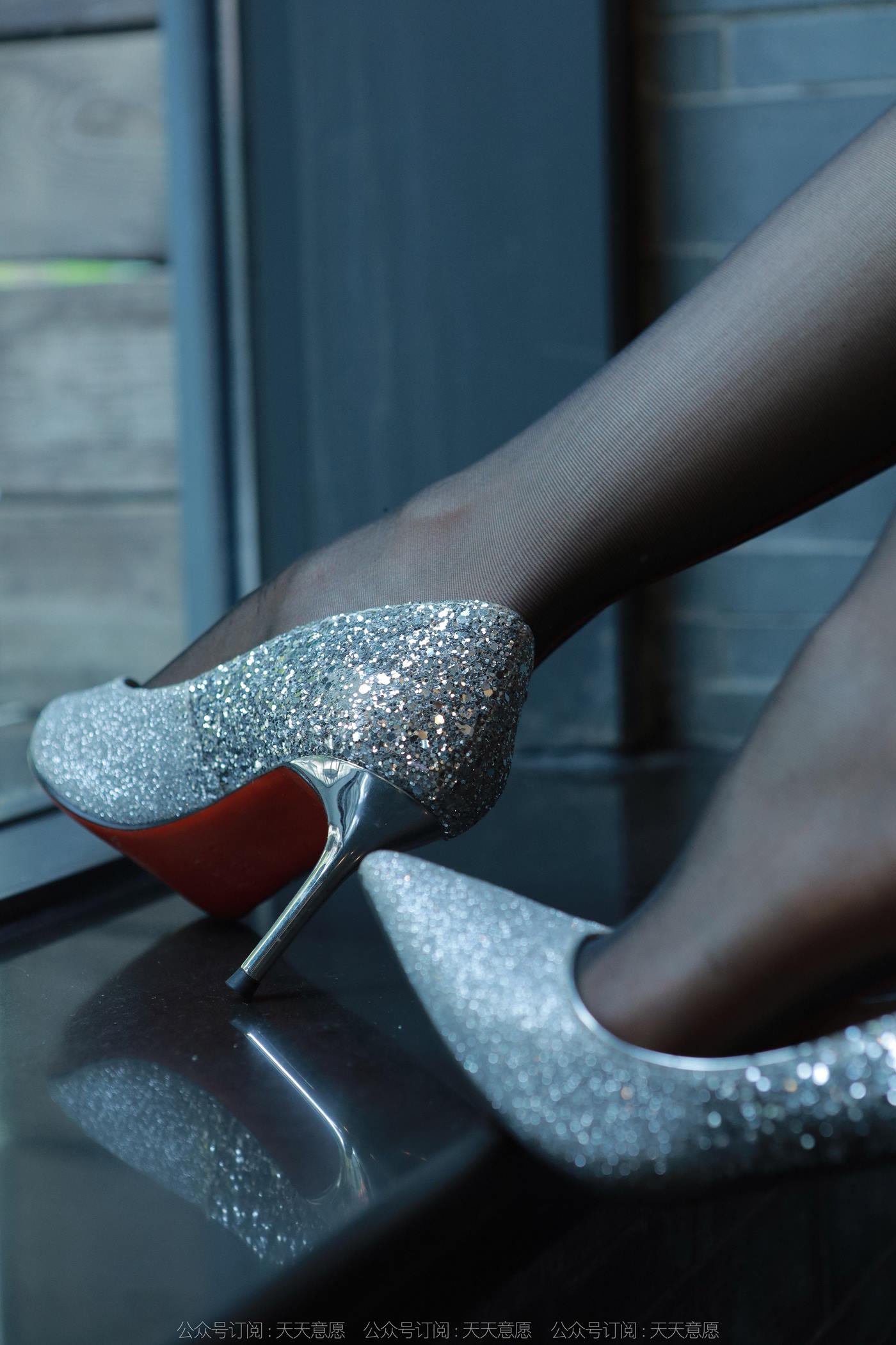 图片[36]-[IESS异思趣向] 2022.11.07 丝享家1261：小金《白领嘿丝》[83P] – 速更版-美库