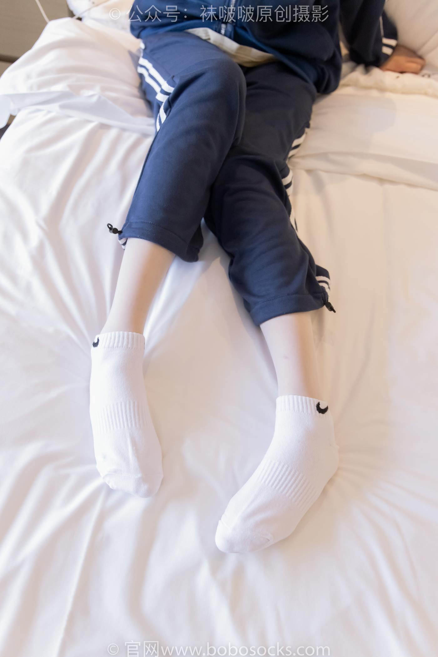 图片[53]-[BoBoSocks袜啵啵]NO.226 小甜豆-运动鞋、白棉袜、白丝[140P] – 速更版-美库