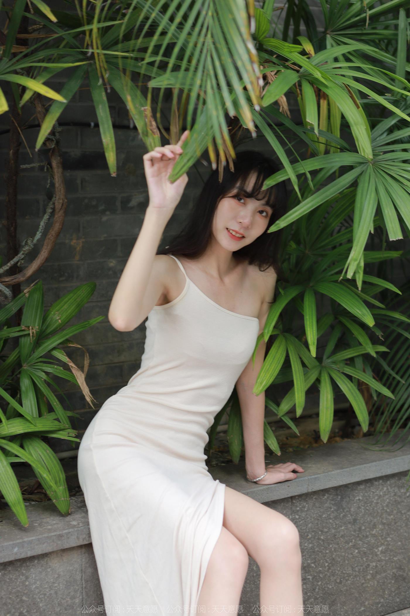 图片[35]-[IESS异思趣向] 2022.11.08 丝享家1262：团团《高叉长腿》[88P] – 速更版-美库