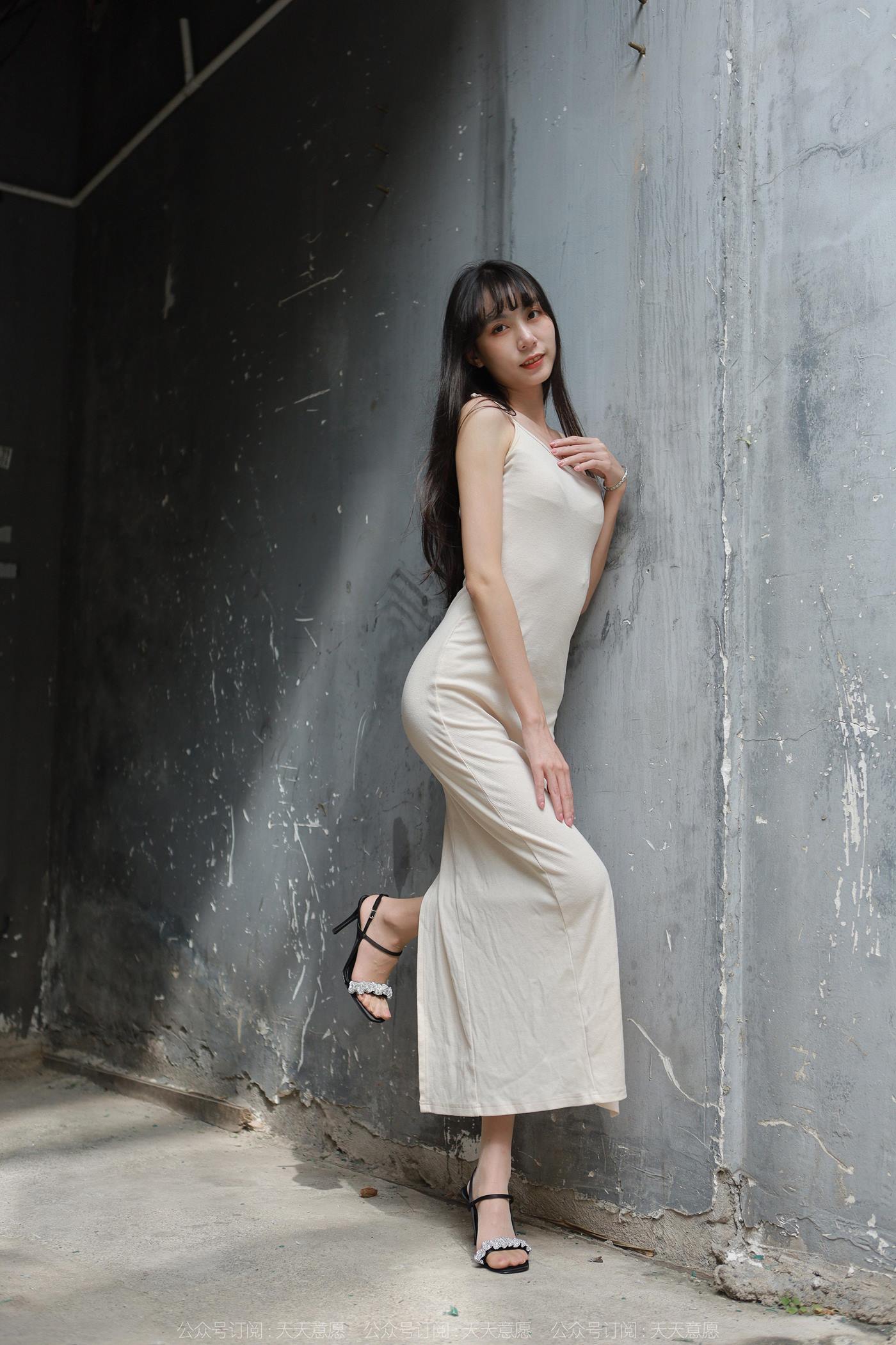 图片[80]-[IESS异思趣向] 2022.11.08 丝享家1262：团团《高叉长腿》[88P] – 速更版-美库