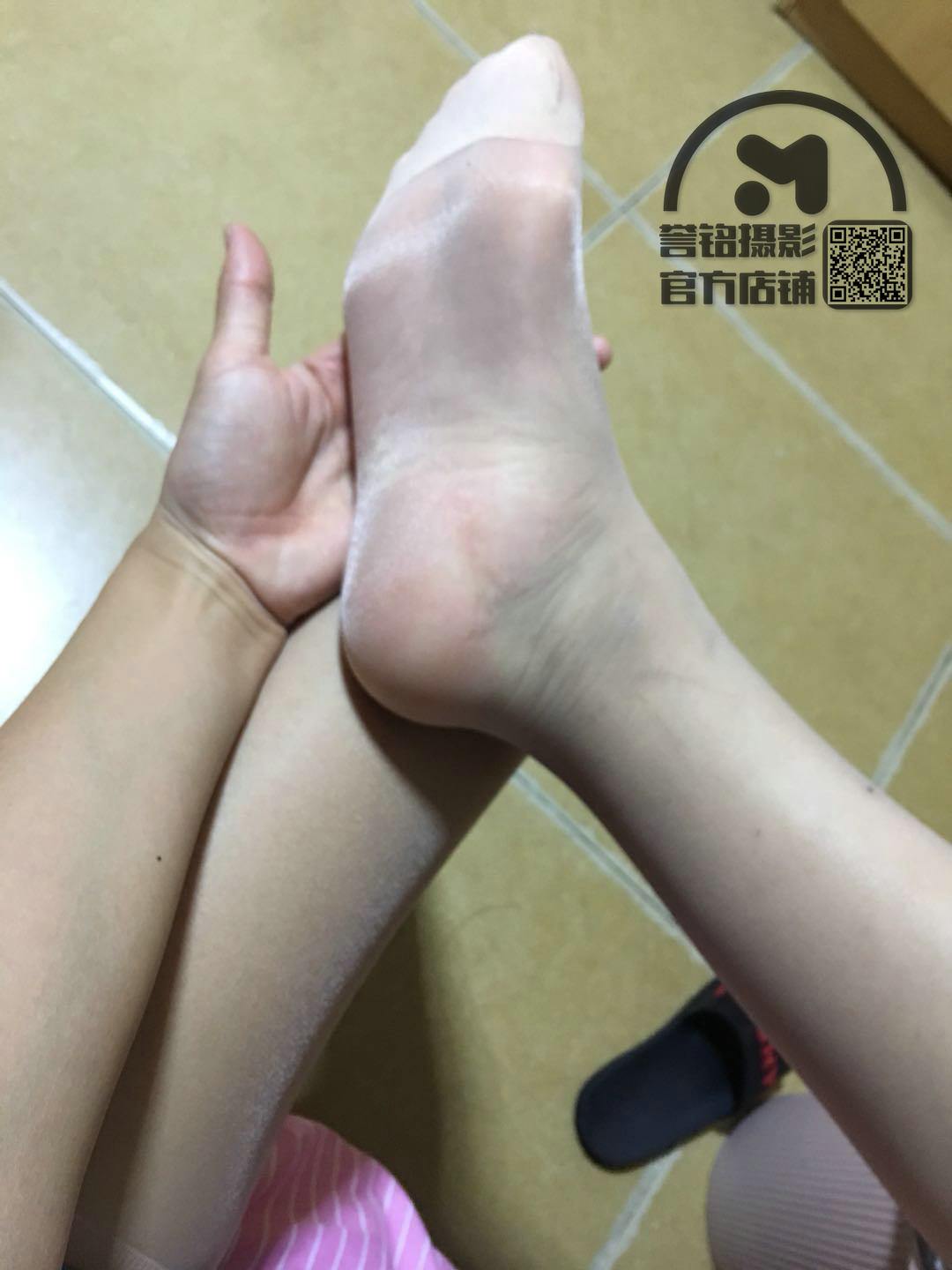 图片[39]-[誉铭传媒]袜足摄影 2020年《10月 幕后作品》[51P] – 速更版-美库
