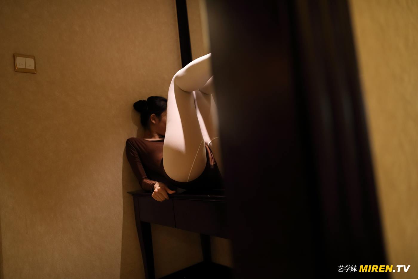 图片[26]-[ROSI艺学妹]2020.02.01 No.064[50+1P] – 速更版-美库