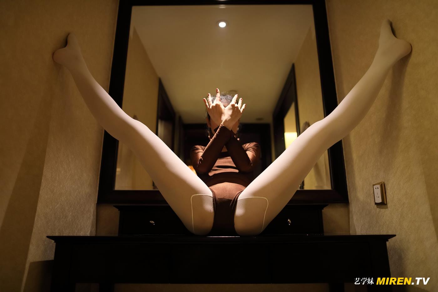 图片[41]-[ROSI艺学妹]2020.02.01 No.064[50+1P] – 速更版-美库