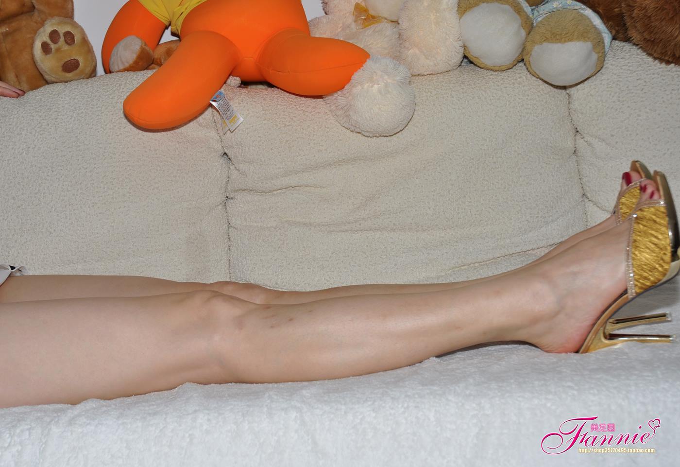 图片[46]-Fannie芬妮每足园 No.073 炽红莲高跟裸足6 [89P] – 速更版-美库