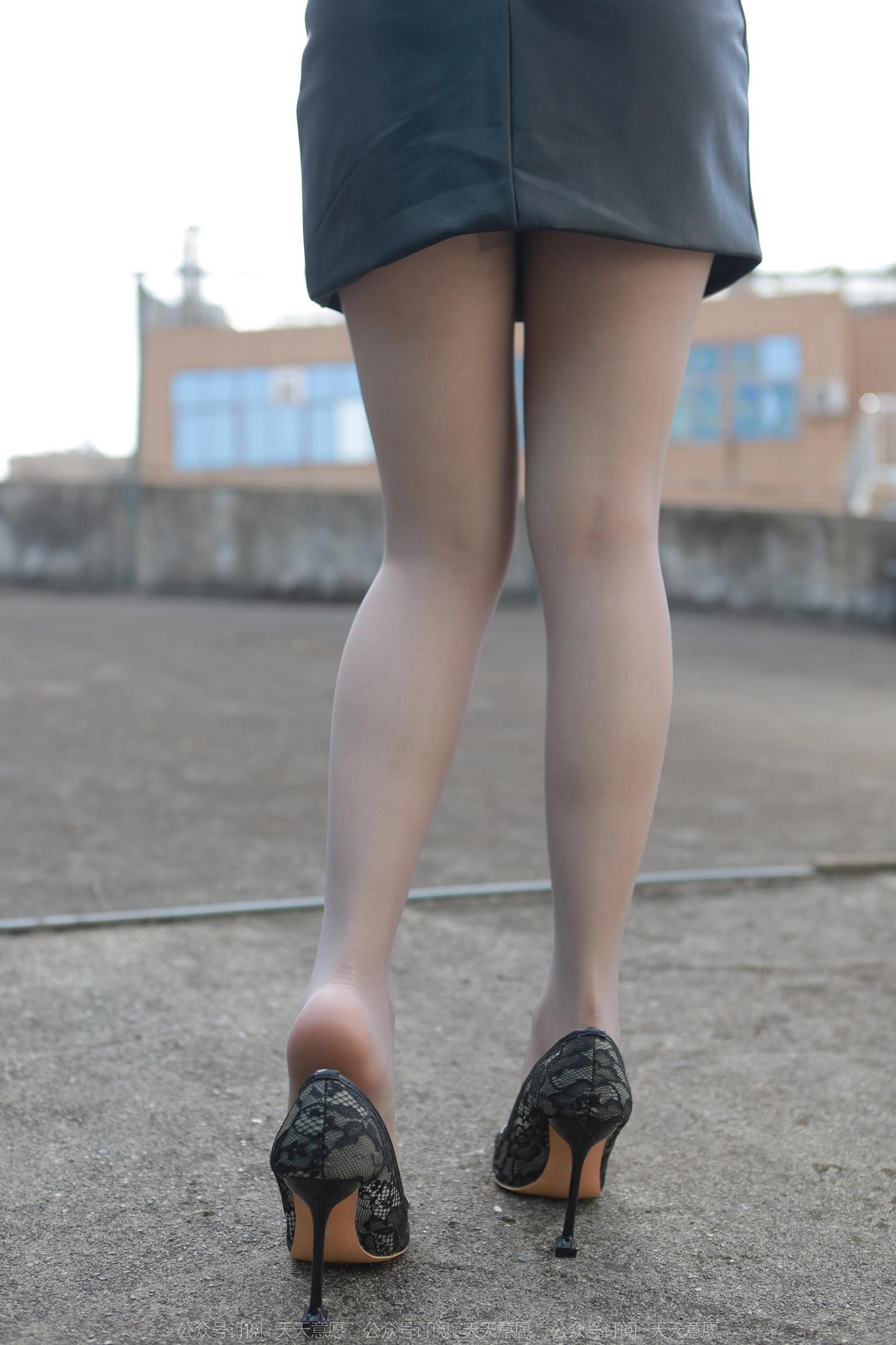 图片[73]-[IESS异思趣向] 2022.11.09 丝享家1263：小婕《树下佳人》[83P] – 速更版-美库