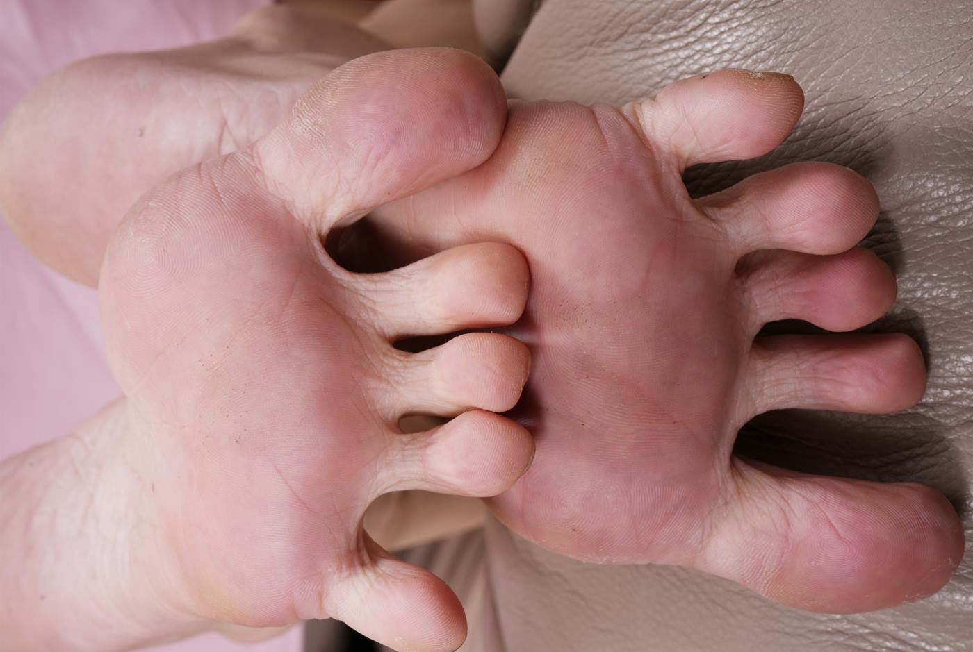 图片[39]-[Sexy Asian Girls Feet]NO.049 xiaodao展示她的性感的39码大脚丫[123P] – 速更版-美库