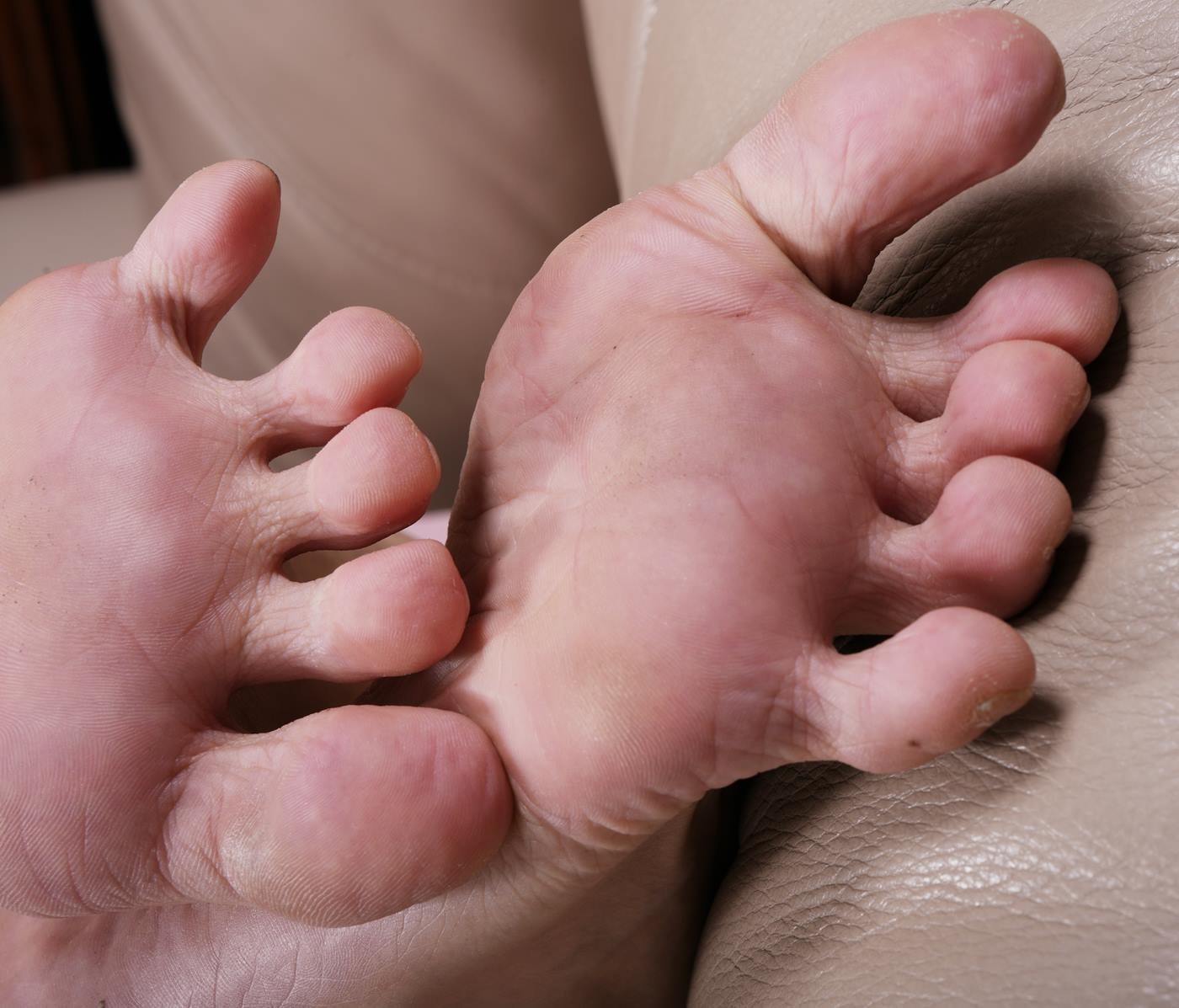 图片[43]-[Sexy Asian Girls Feet]NO.049 xiaodao展示她的性感的39码大脚丫[123P] – 速更版-美库