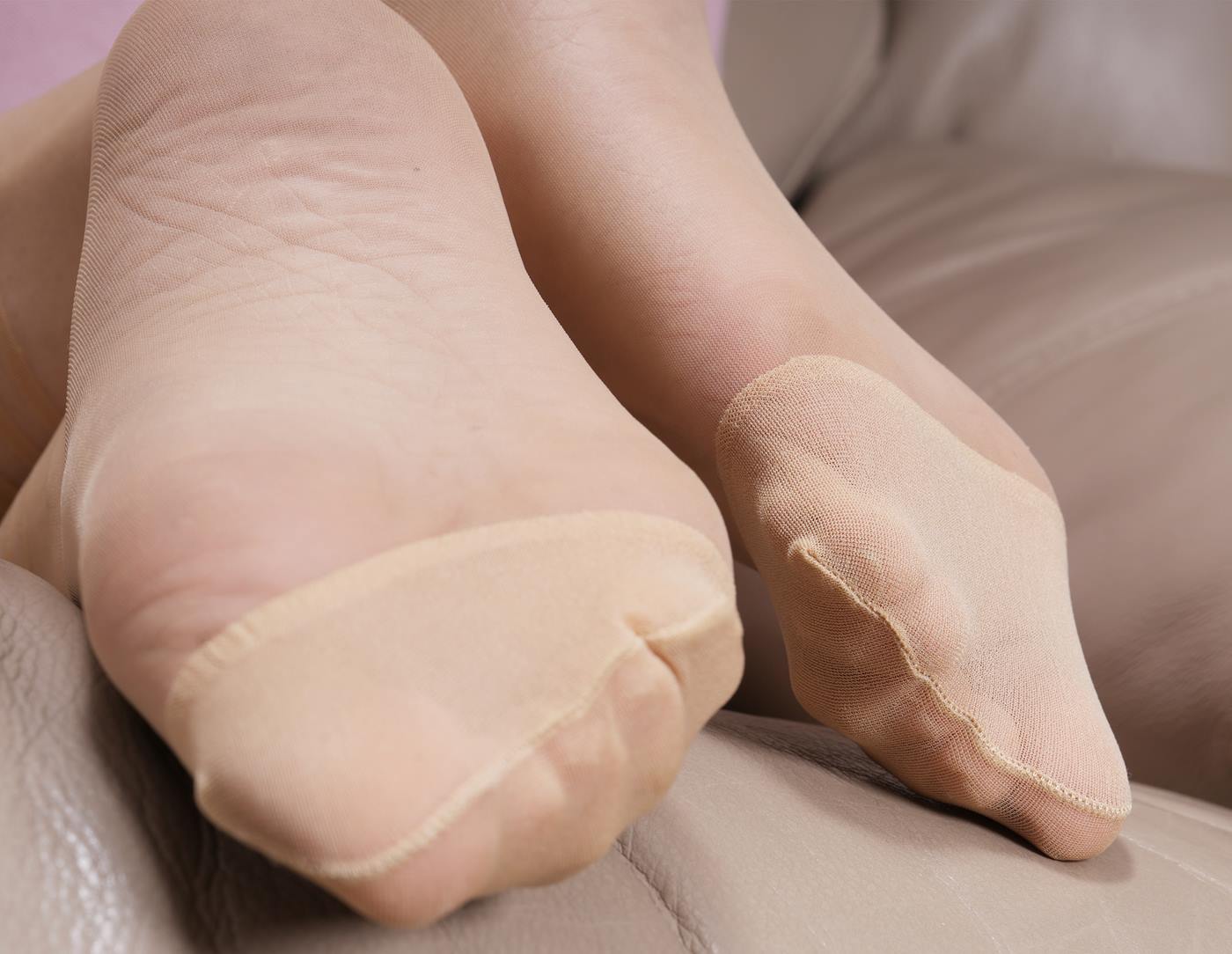 图片[104]-[Sexy Asian Girls Feet]NO.049 xiaodao展示她的性感的39码大脚丫[123P] – 速更版-美库