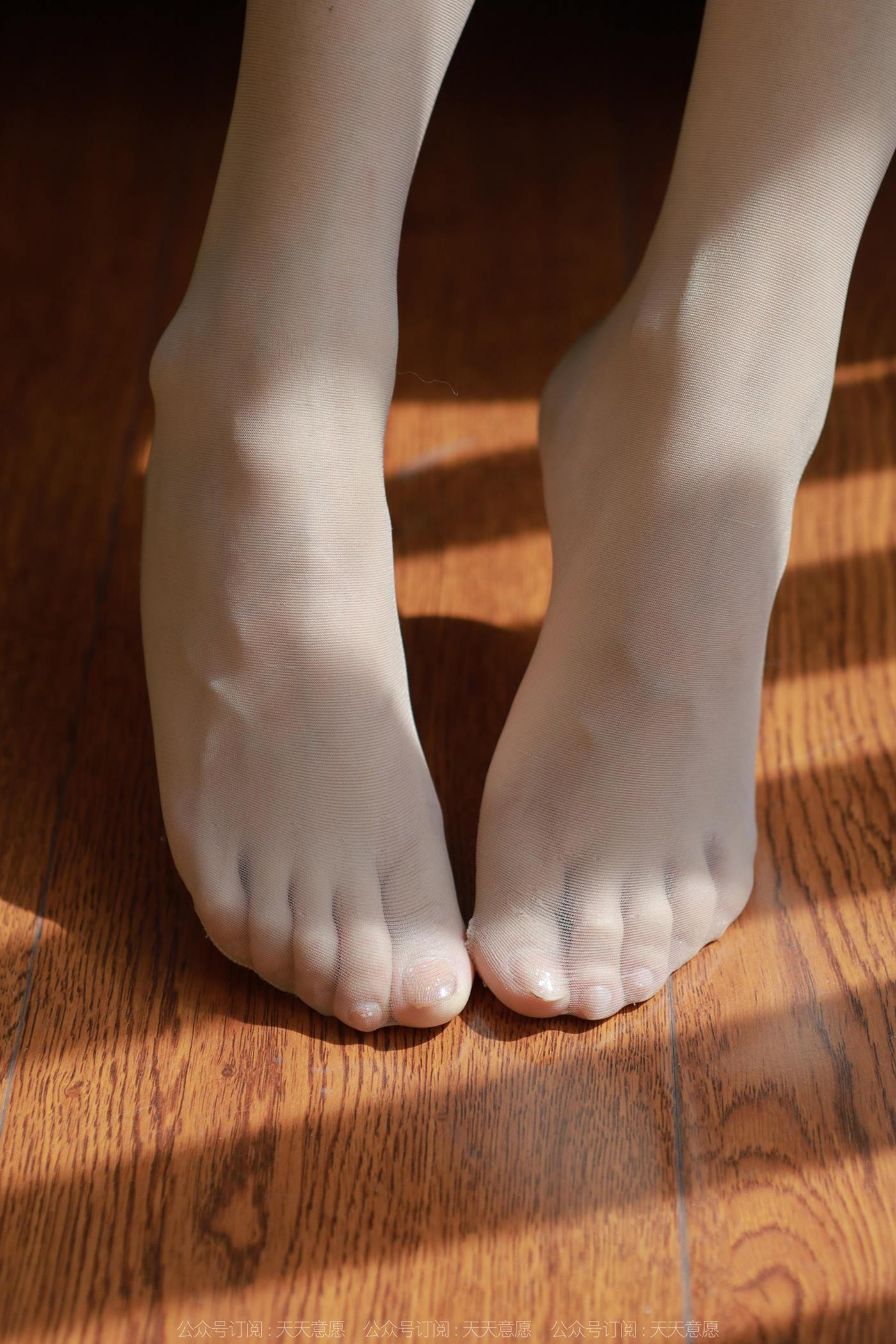 图片[18]-[IESS异思趣向] 2022.11.10 丝享家1264：婉萍《烈日灼丝》[73P] – 速更版-美库