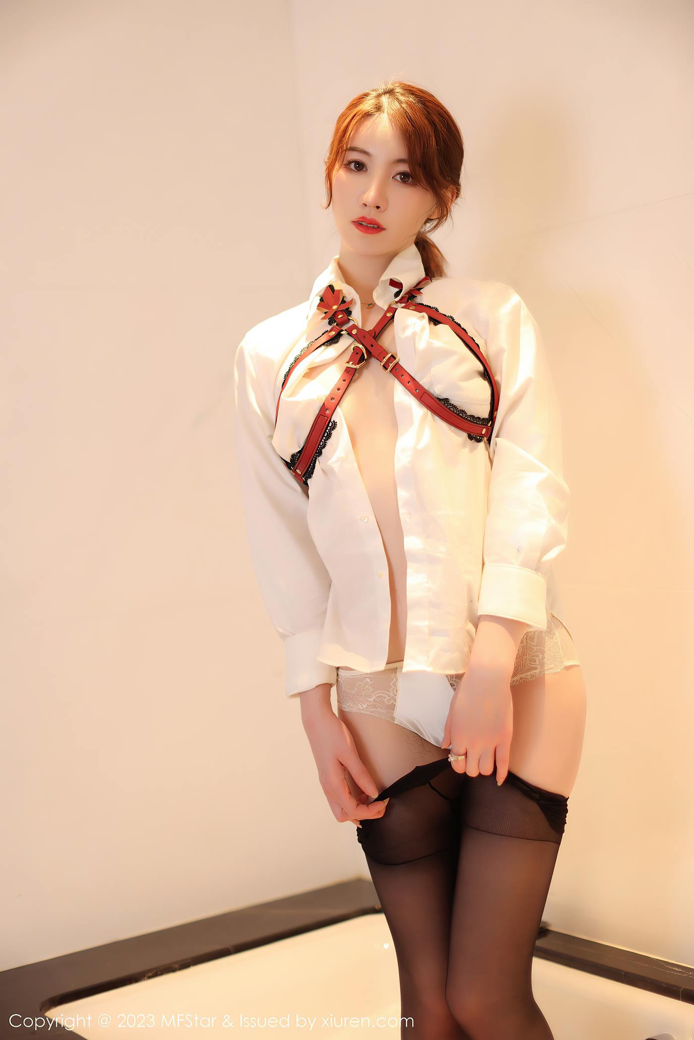 图片[19]-[MFStar模范学院] 2023.05.04 VOL.615 yoo优优 黑丝美臀[39P] – 速更版-美库