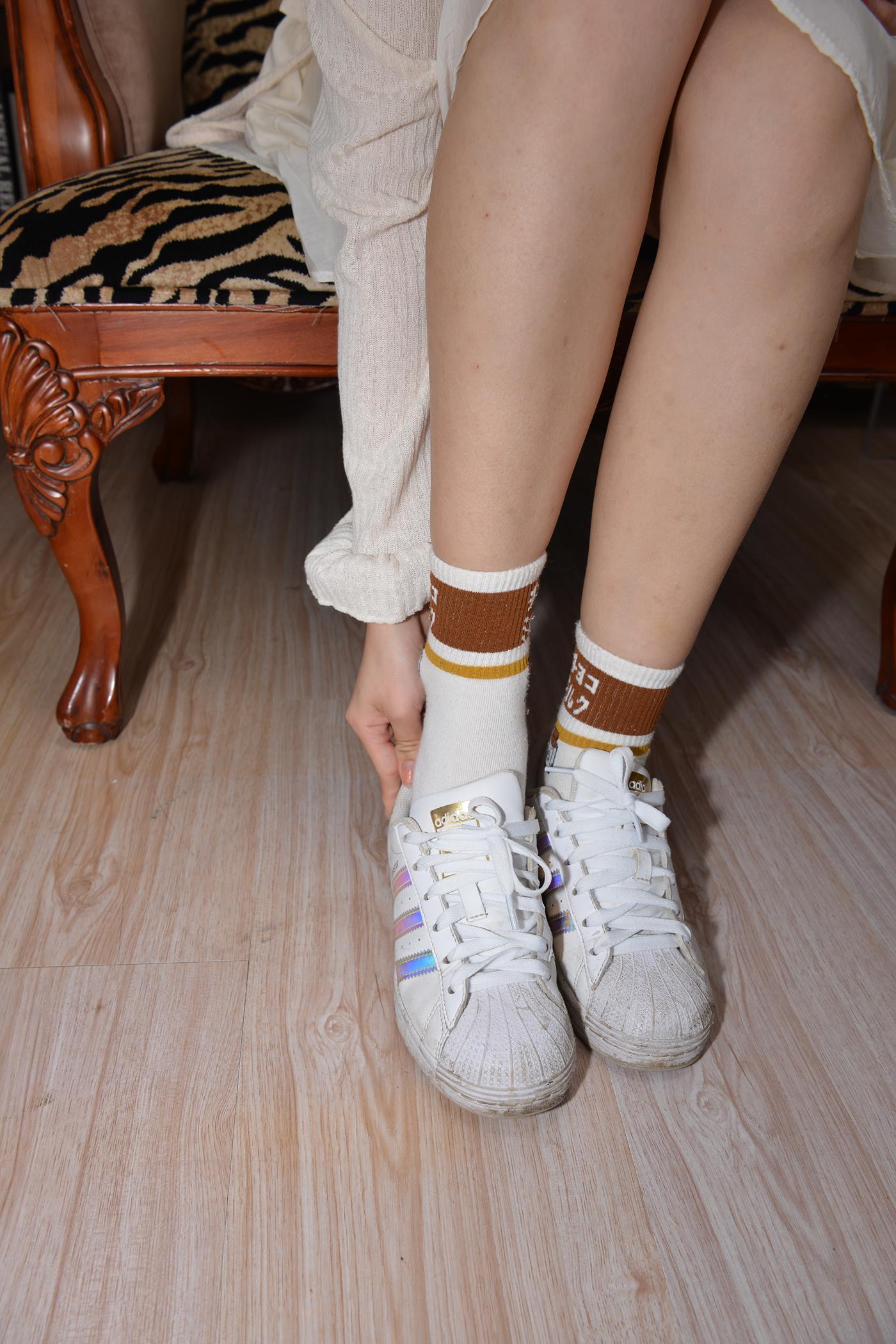 图片[50]-[Sexy Asian Girls Feet]NO.052 可爱的小女生冰凌性感36码小脚丫棉袜[192P] – 速更版-美库