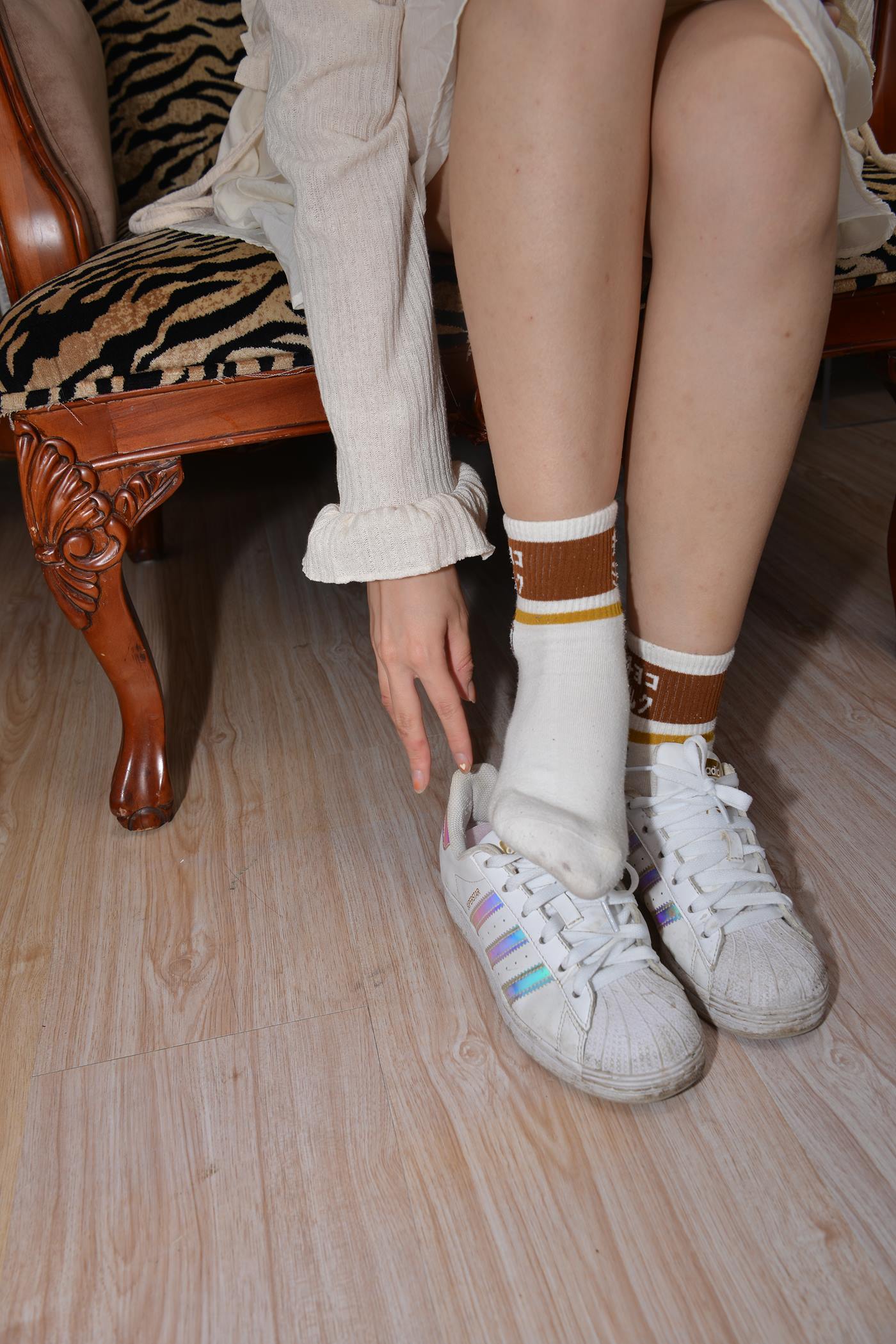 图片[52]-[Sexy Asian Girls Feet]NO.052 可爱的小女生冰凌性感36码小脚丫棉袜[192P] – 速更版-美库