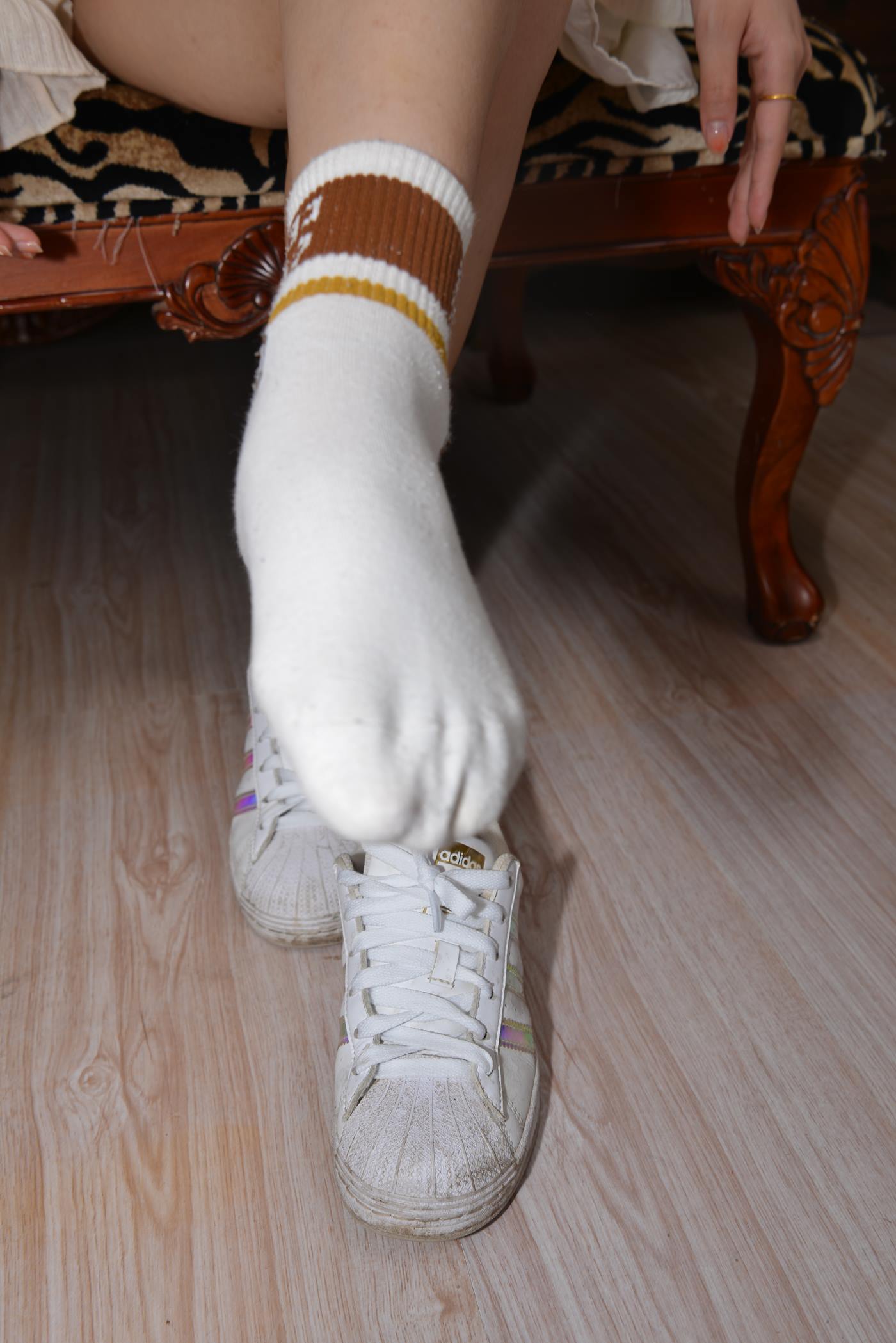 图片[64]-[Sexy Asian Girls Feet]NO.052 可爱的小女生冰凌性感36码小脚丫棉袜[192P] – 速更版-美库