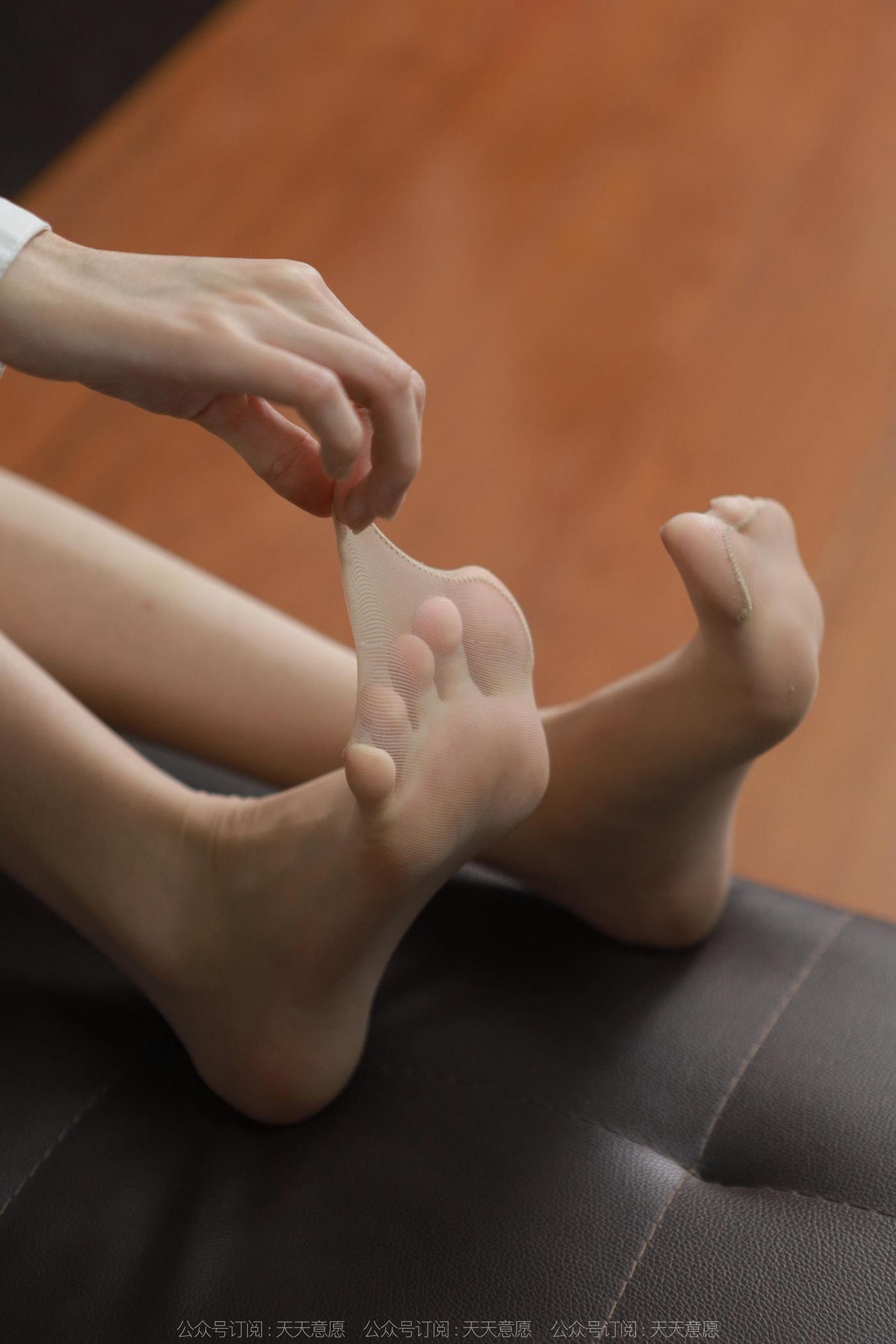 图片[31]-[IESS异思趣向] 2022.11.13 丝享家1267：团团《蓝色包臀裙》[87P] – 速更版-美库