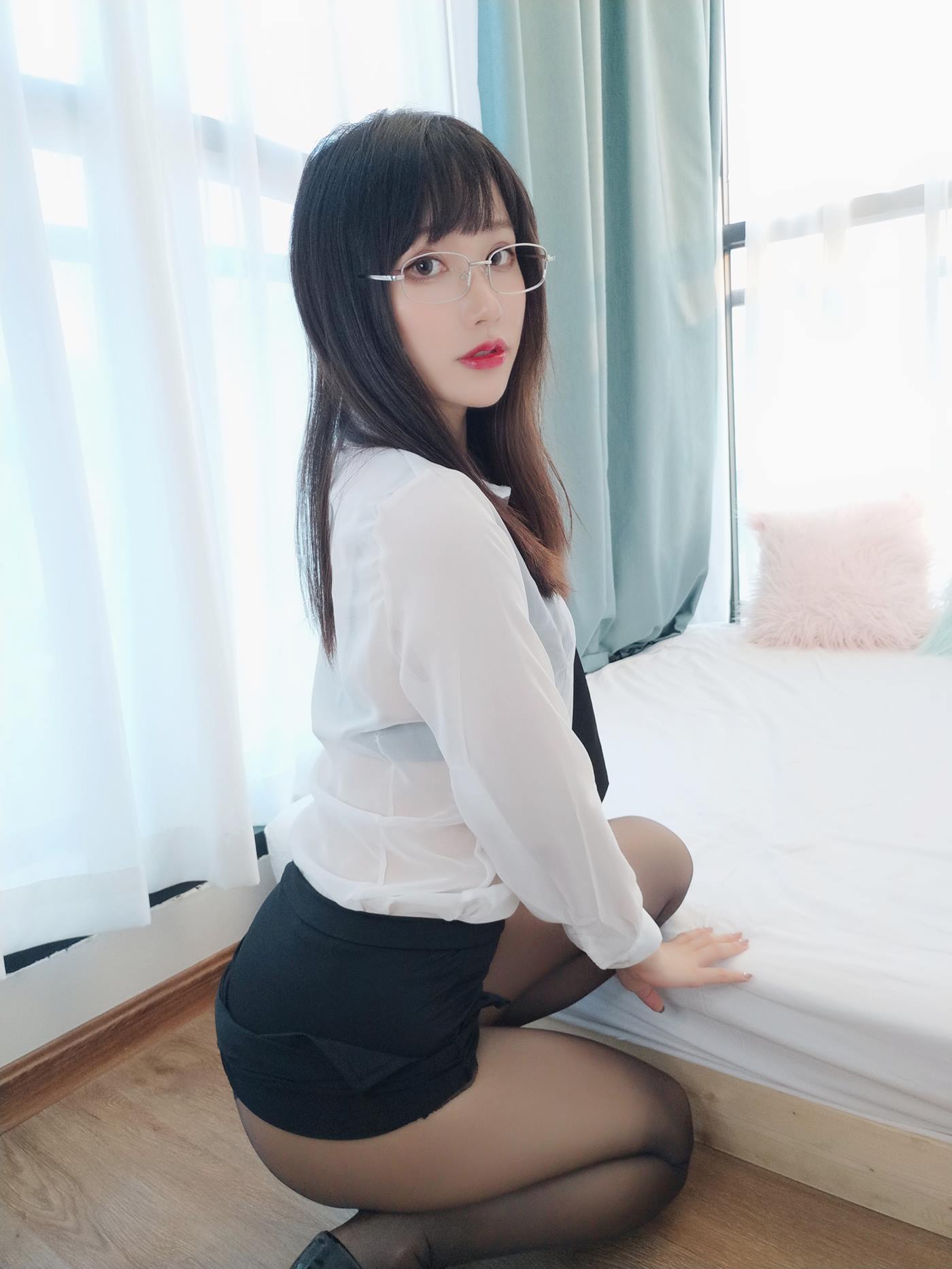 图片[10]-木之本果 – 秘書さんは退勤後です[17P] – 速更版-美库