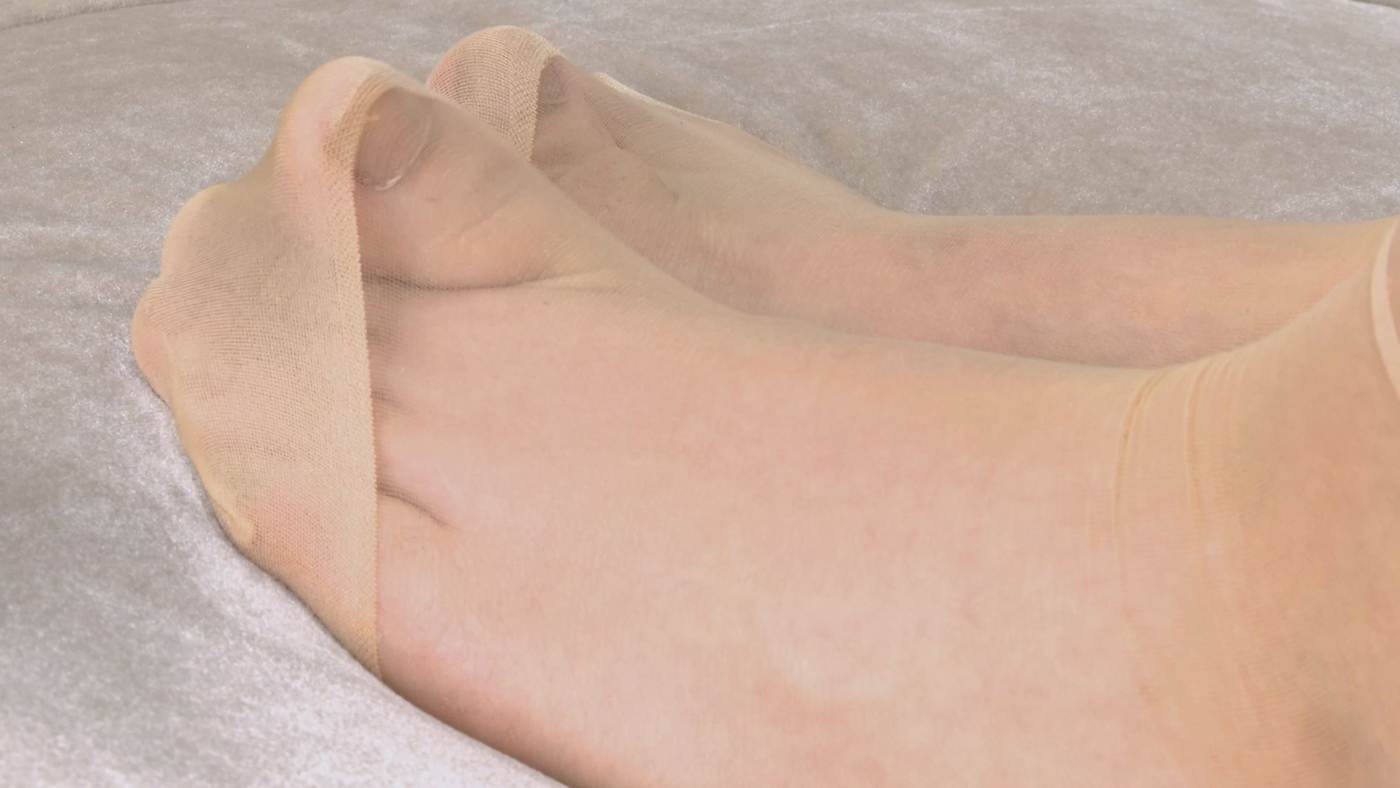 图片[32]-[Sexy Asian Girls Feet]NO.054 雪菲脱掉帆布鞋把脚纹路给你看[227P] – 速更版-美库