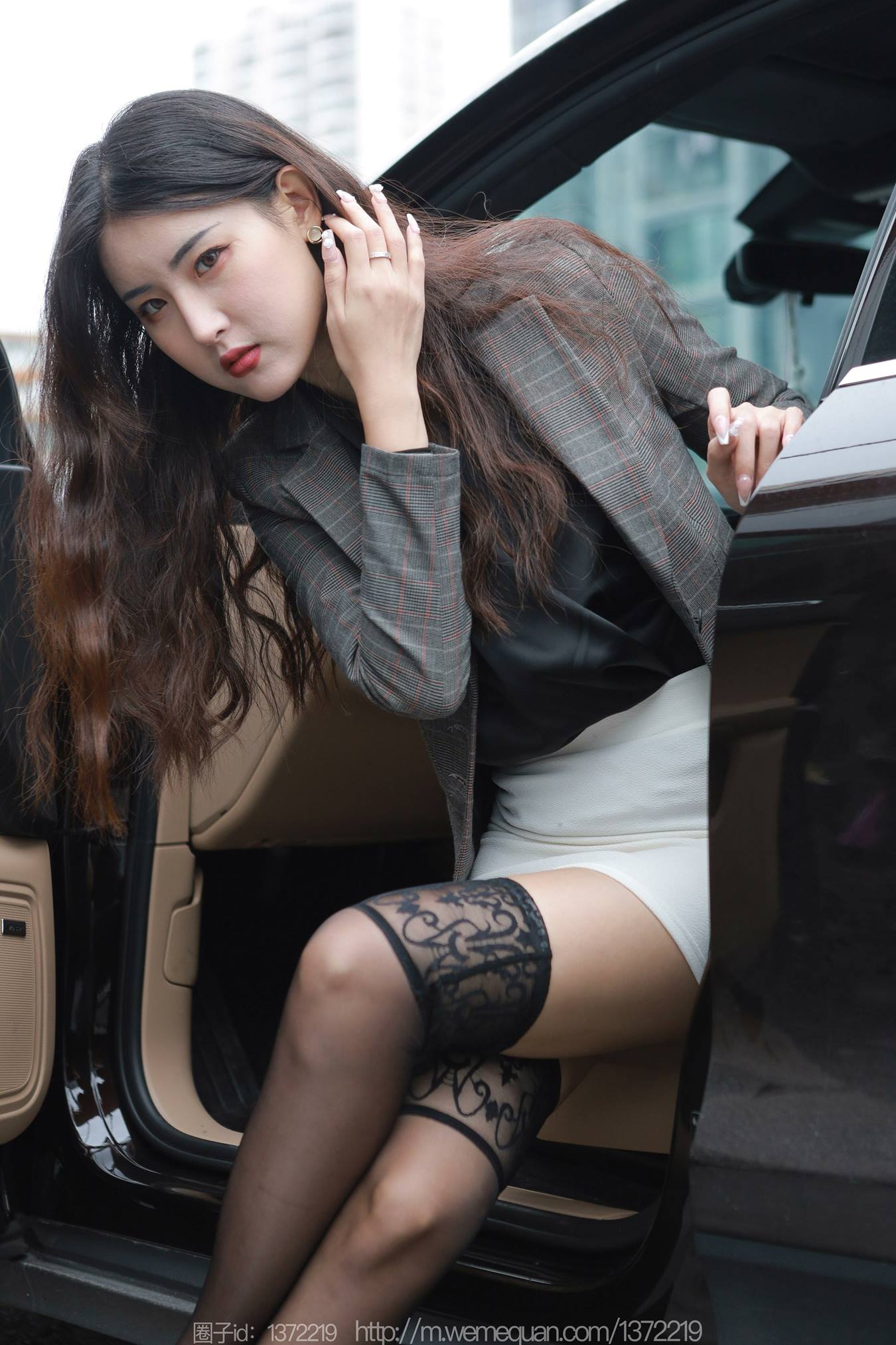 图片[49]-[IESS异思趣向] 耽丝 230119小宝 [86P] – 速更版-美库